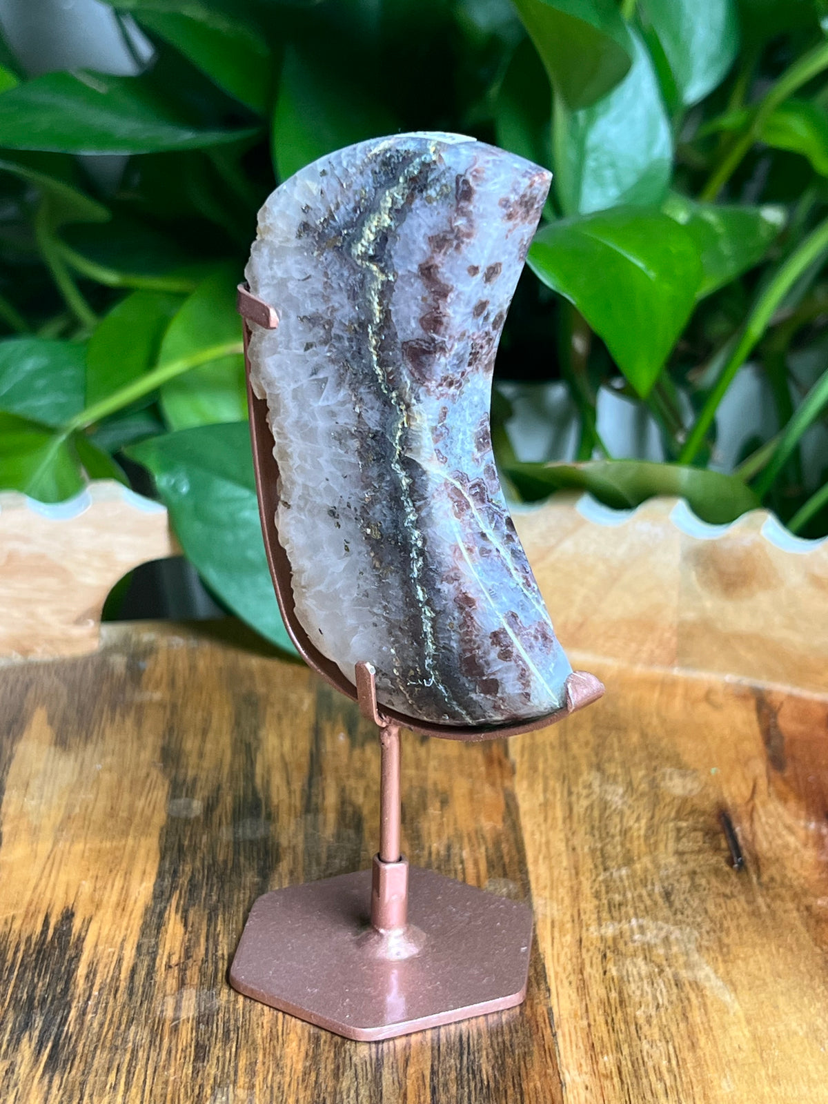 Amethyst Agate Moon: RK