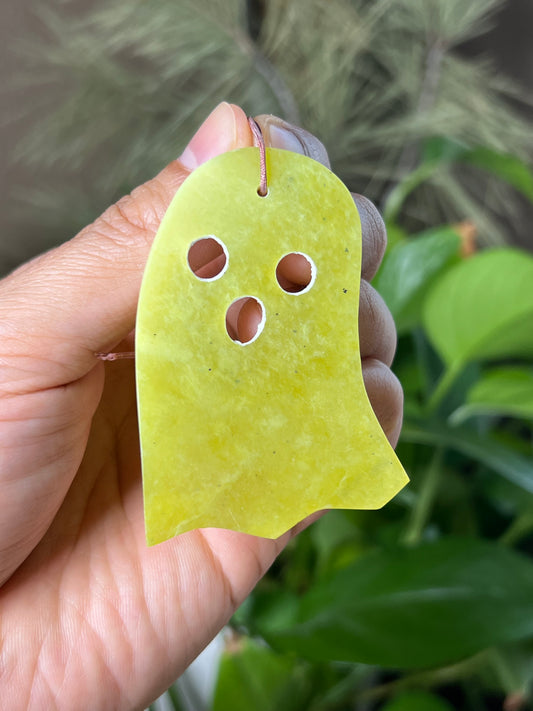 Idocrase Ghost Ornament