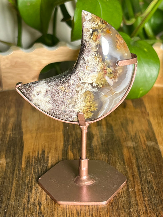 Scenic Moss Agate Moon