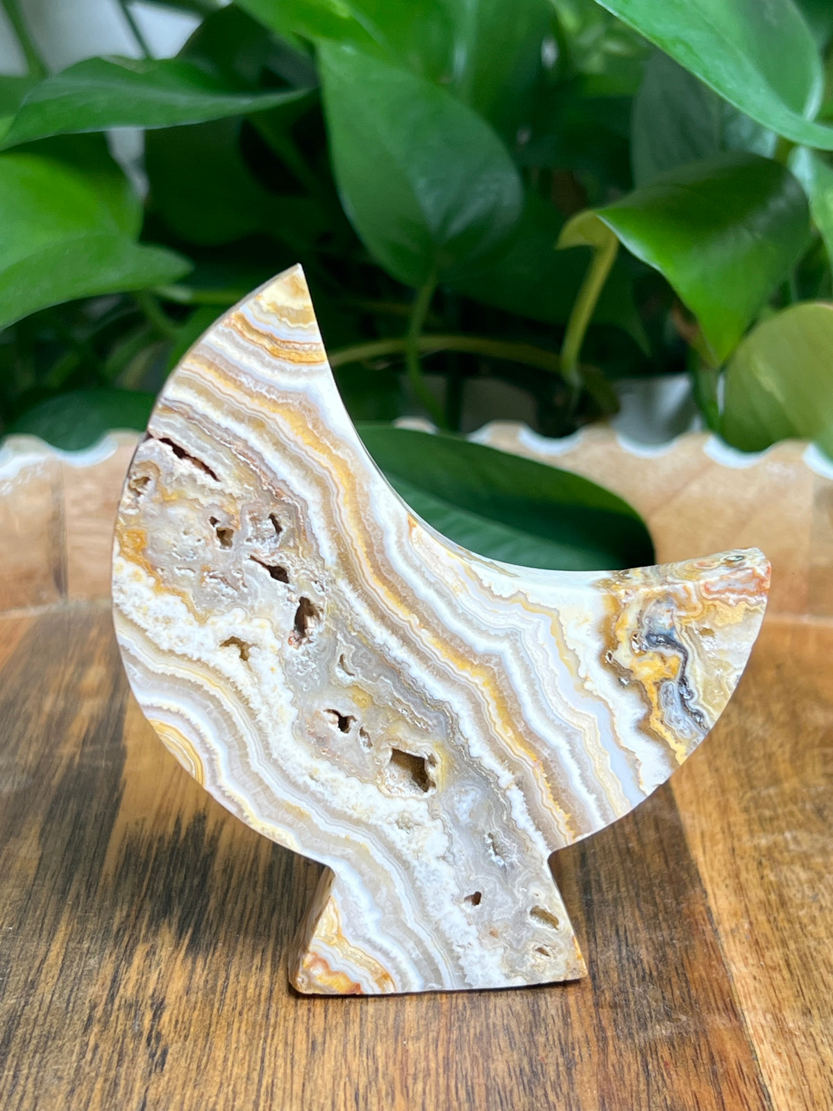 Crazy Lace Agate Self Standing Moon: BD