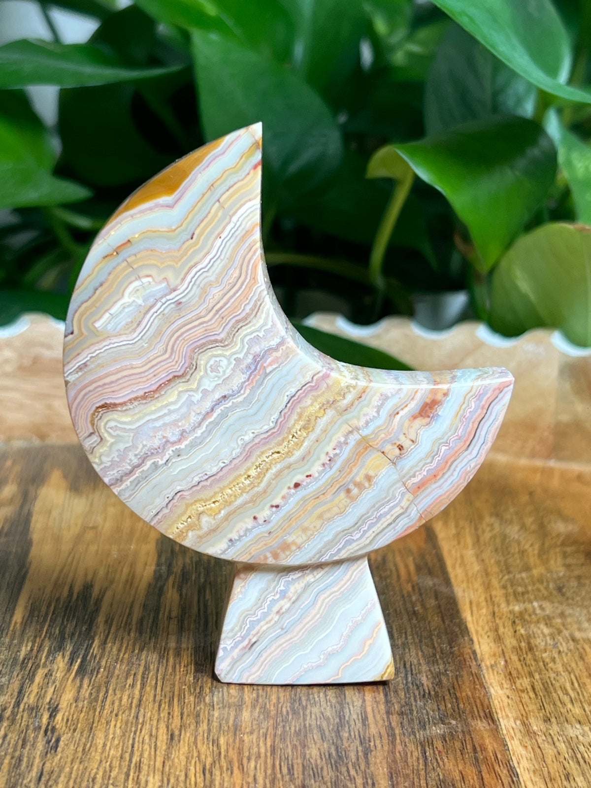 Crazy Lace Agate Self Standing Moon: PK