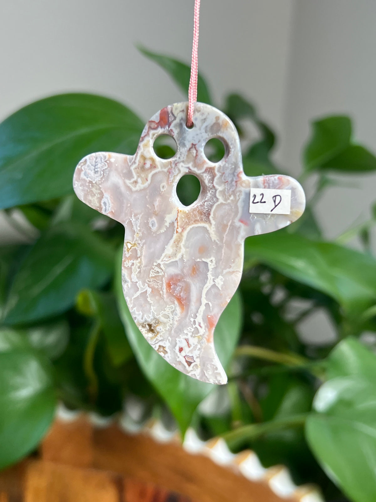 Sumatra Plume Agate Ornament Ghost: D