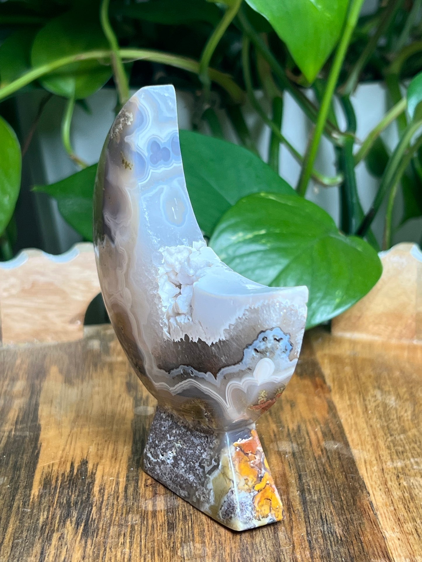 Scenic Moss Agate Self-Standing Moon: NF