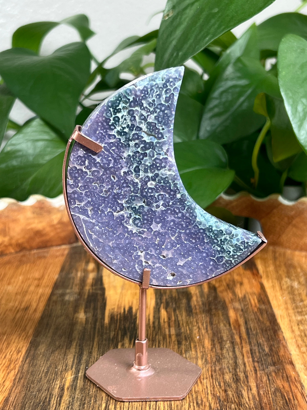 Grape Agate Moon: TQ
