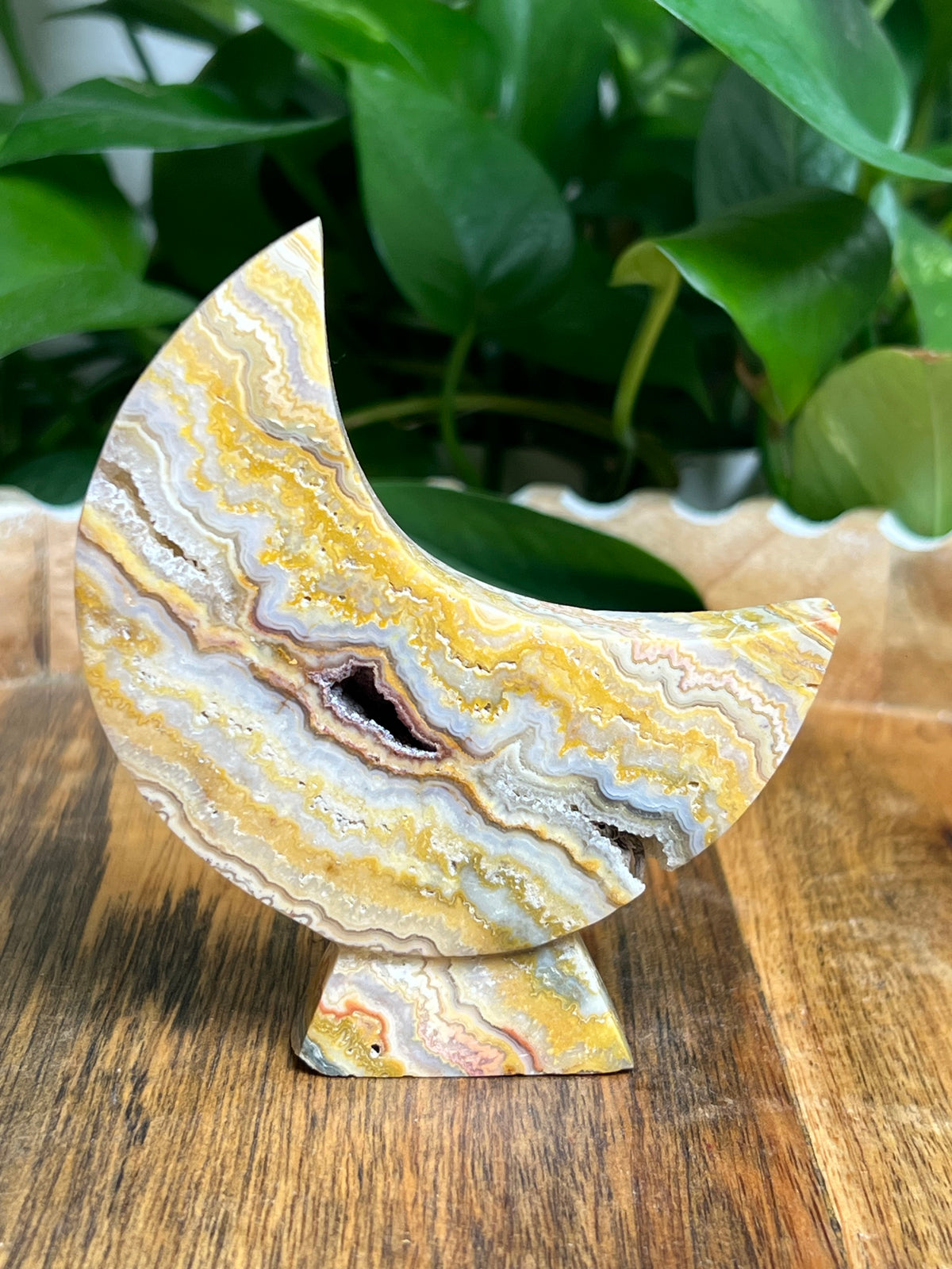 Crazy Lace Agate Self Standing Moon: DB