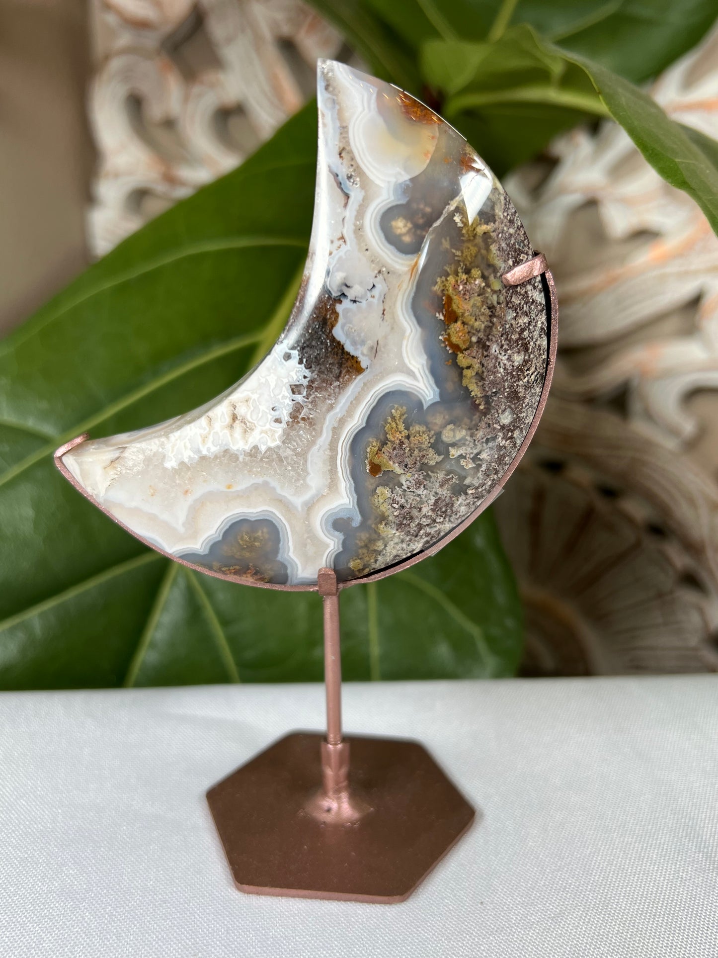 Scenic Moss Agate Moon