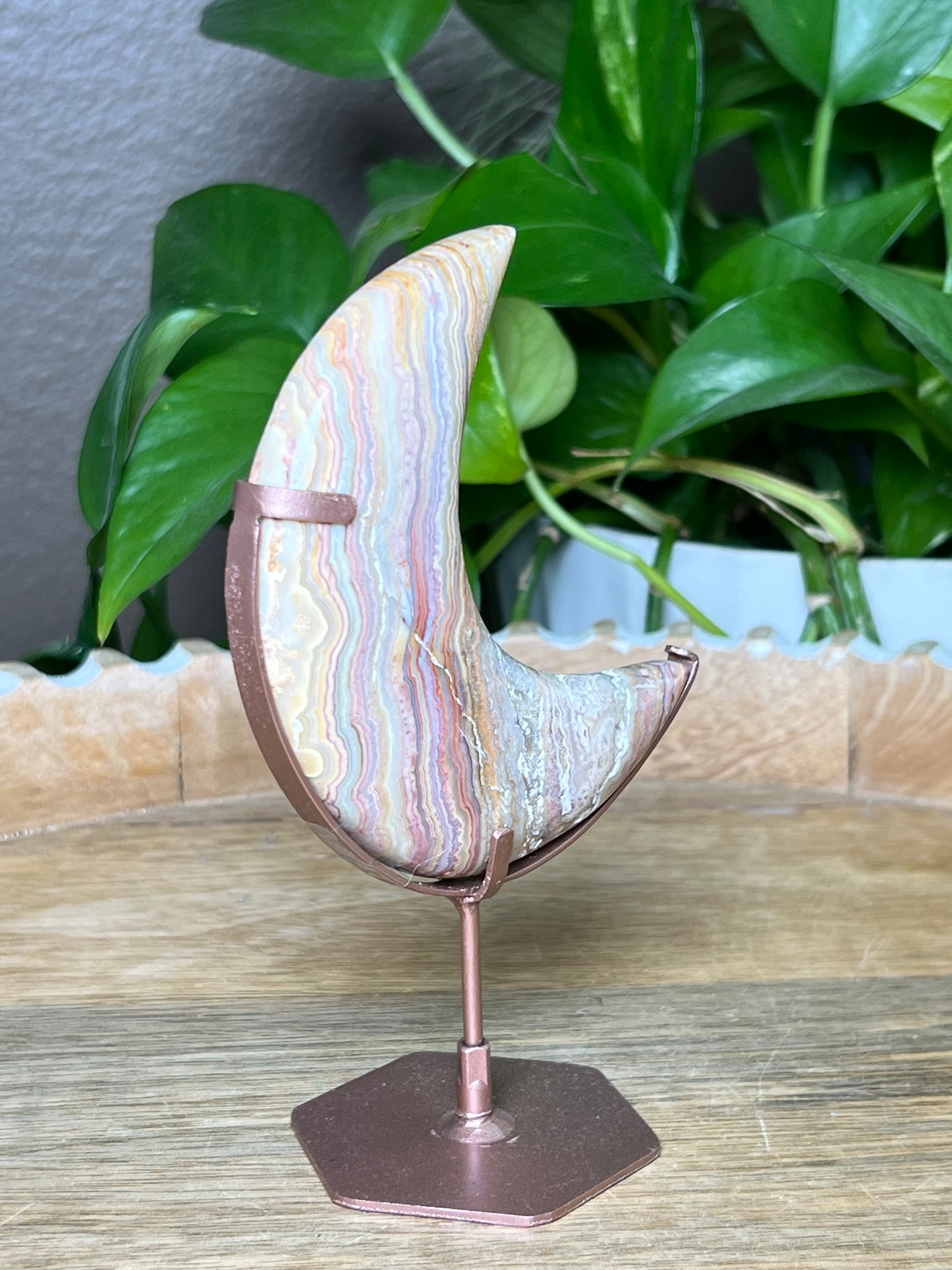 Crazy Lace Agate Moon