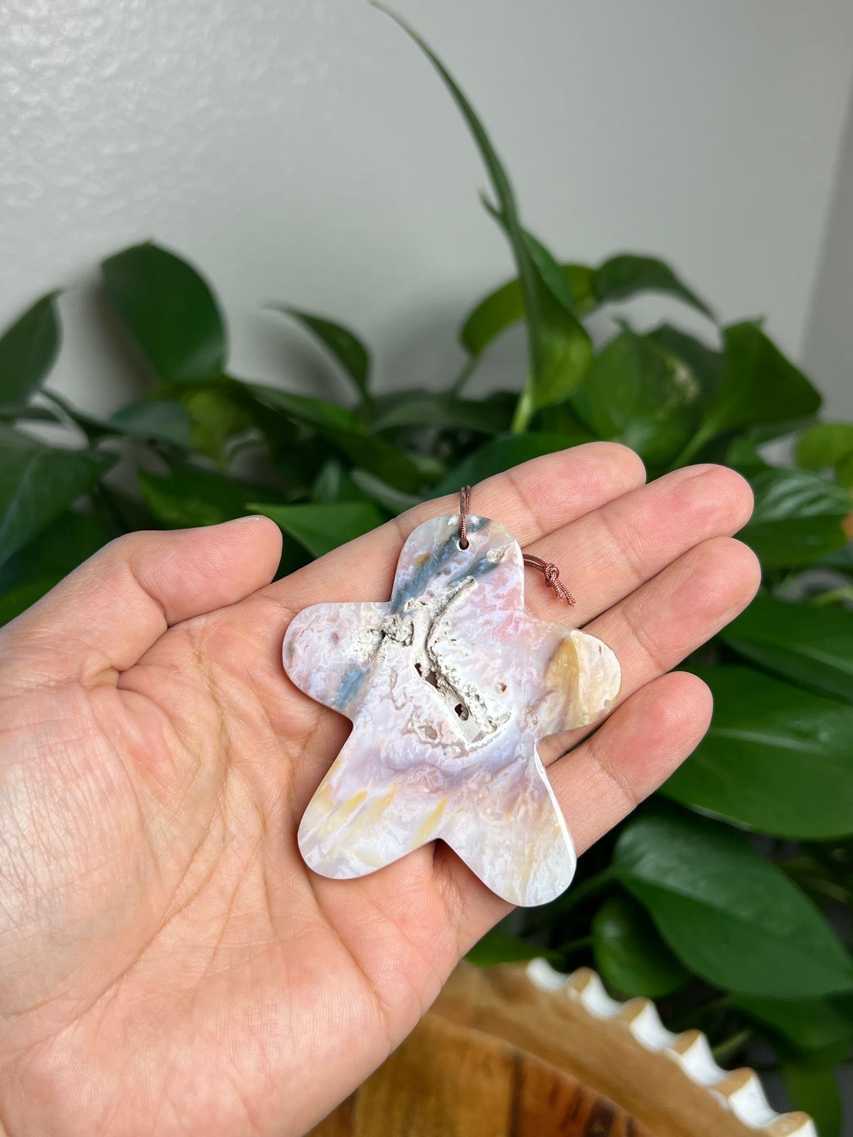 Rainbow Plume Agate Ornament Gingerbread: AQ