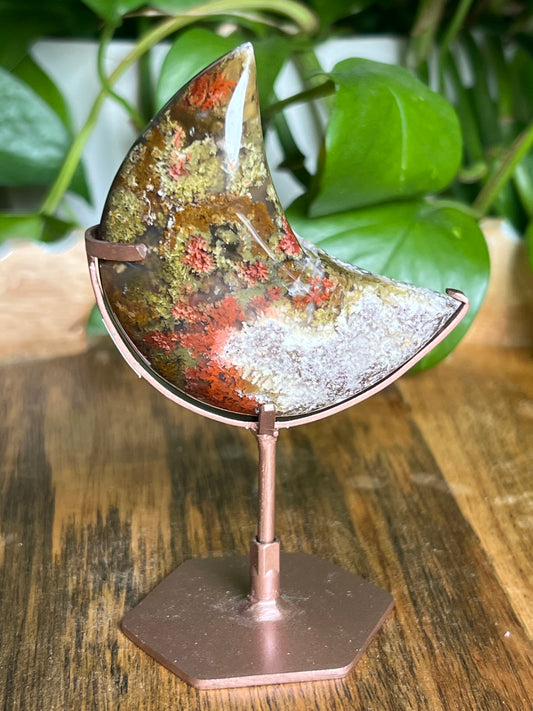 Scenic Moss Agate Moon