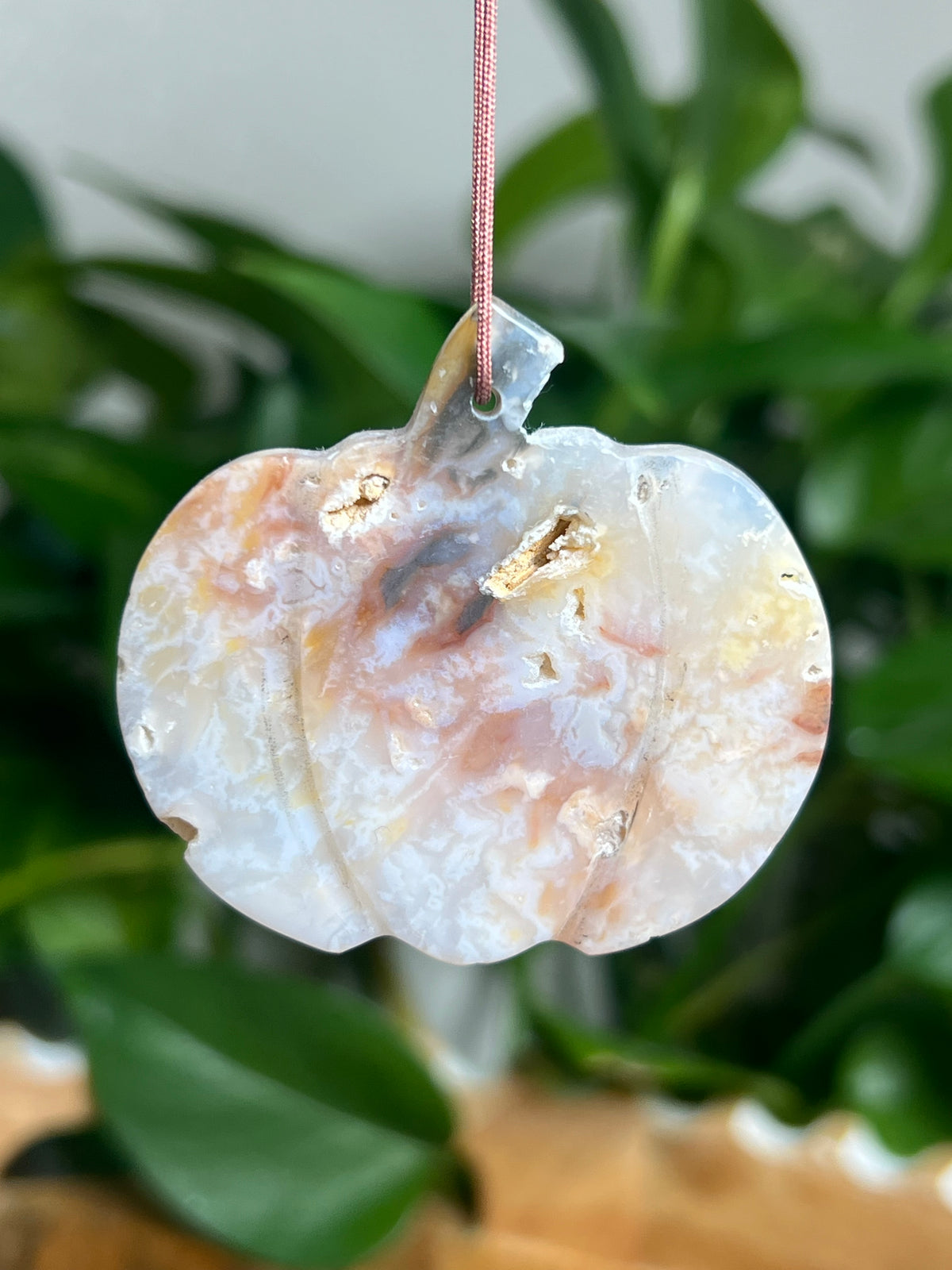 Rainbow Plume Agate Ornament Pumpkin: KV