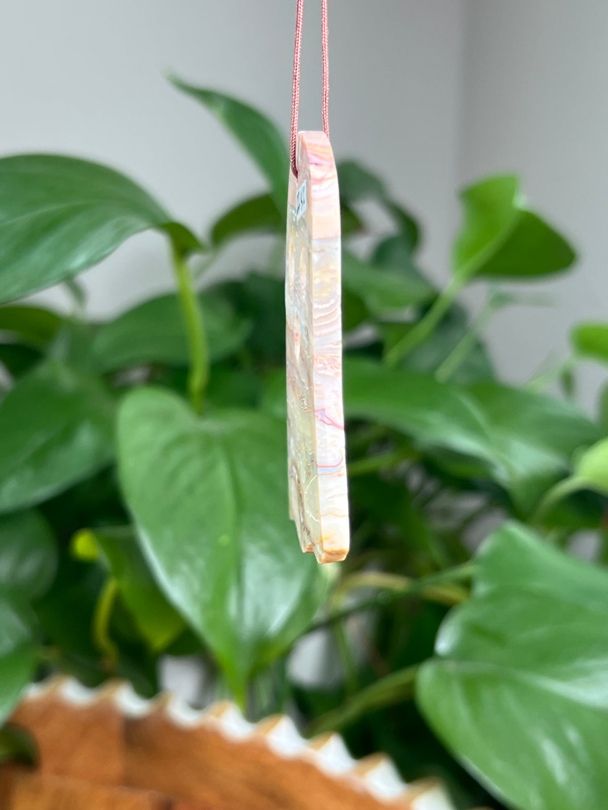 Crazy Lace Agate Ornament Ghost: KC