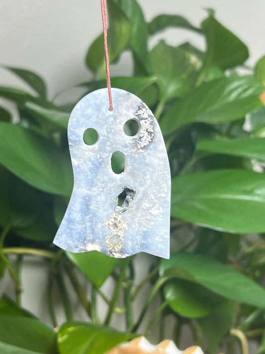 Blue Plume Agate Ornament Ghost: BE