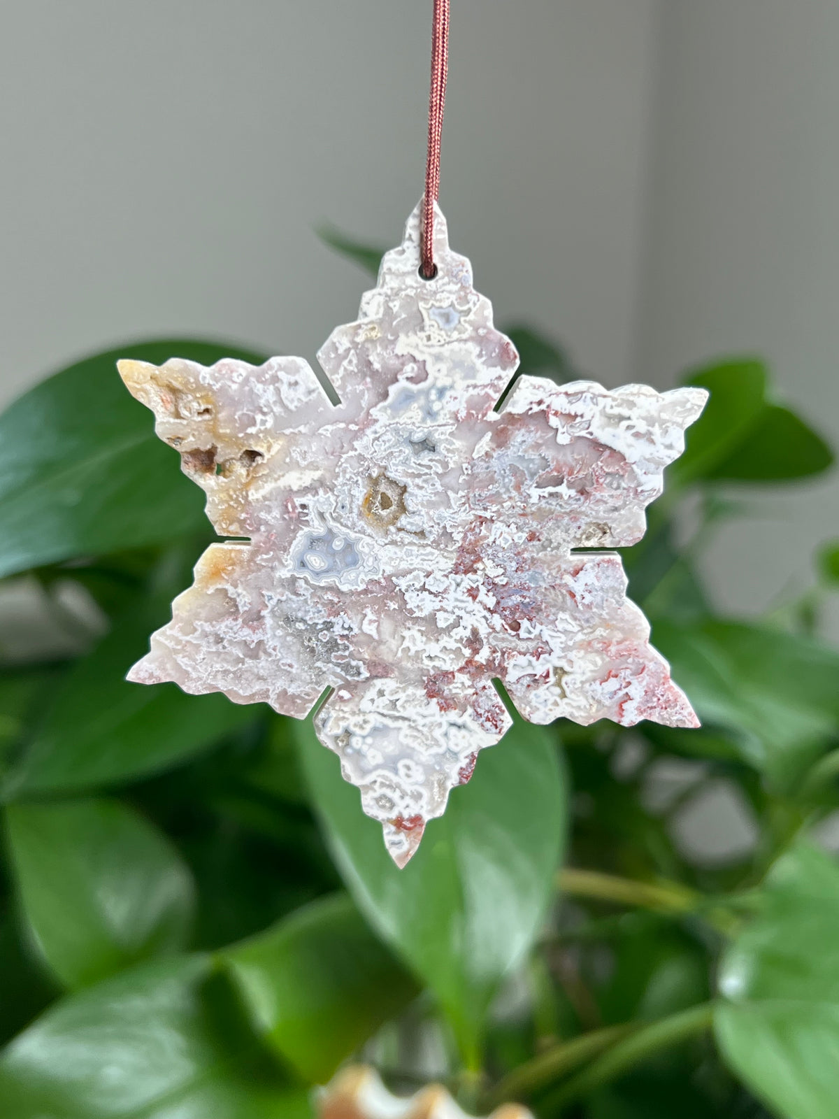 Sumatra Plume Agate Ornament Snowflake: PV