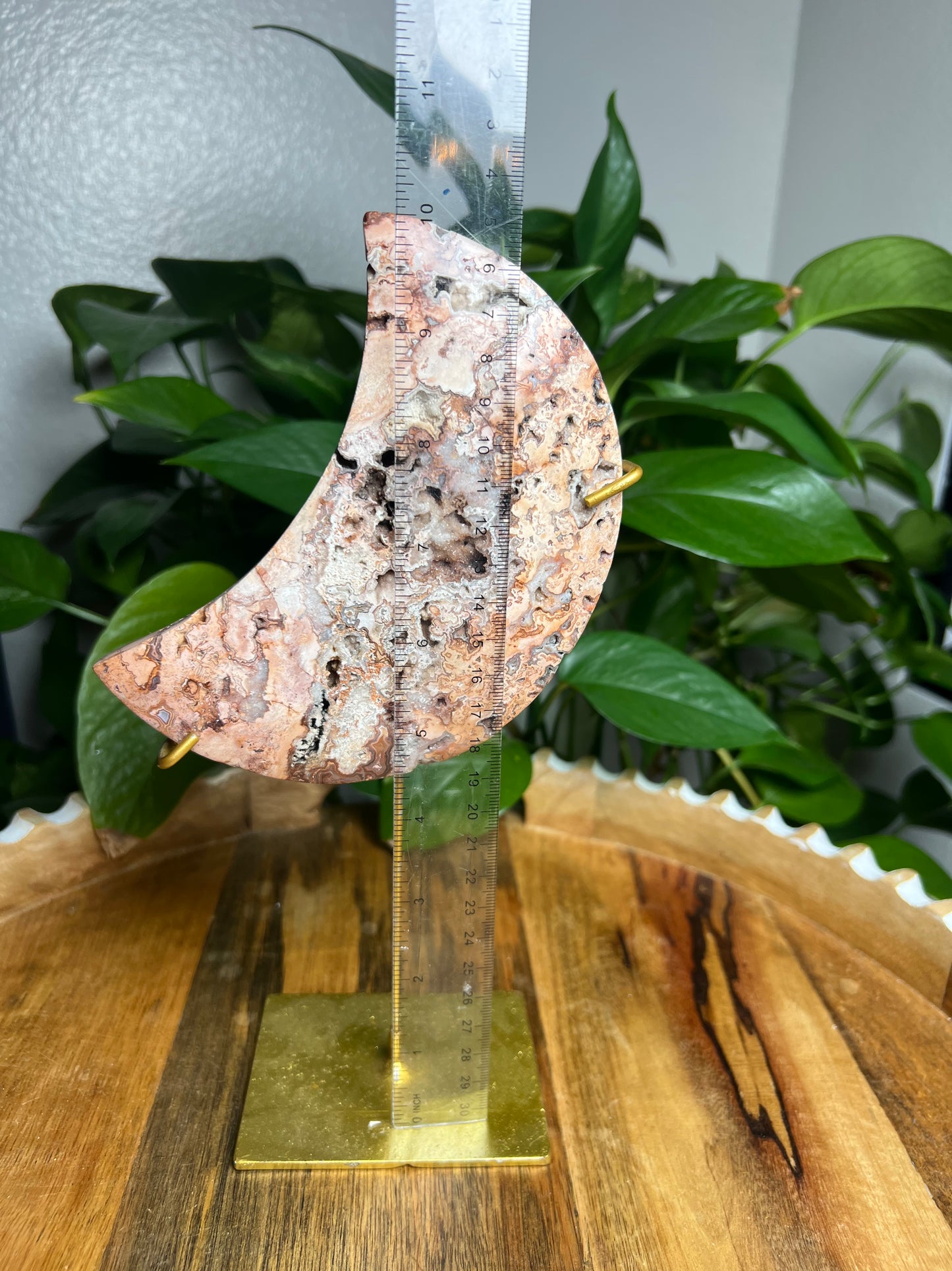 Crazy Lace Agate Moon: Ki