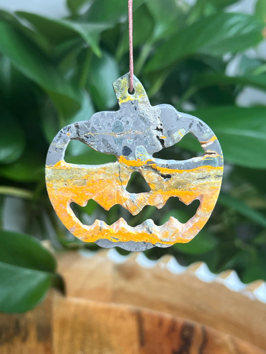 Bumblebee Jasper Ornament Pumpkin: B