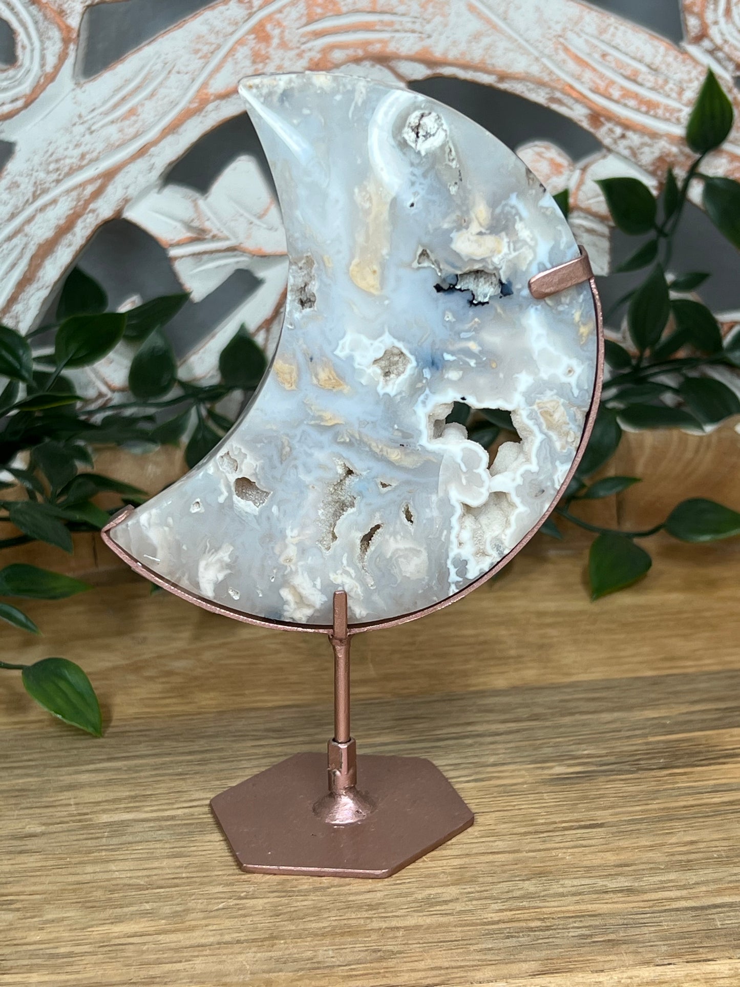 Dendritic Tiger Agate Moon