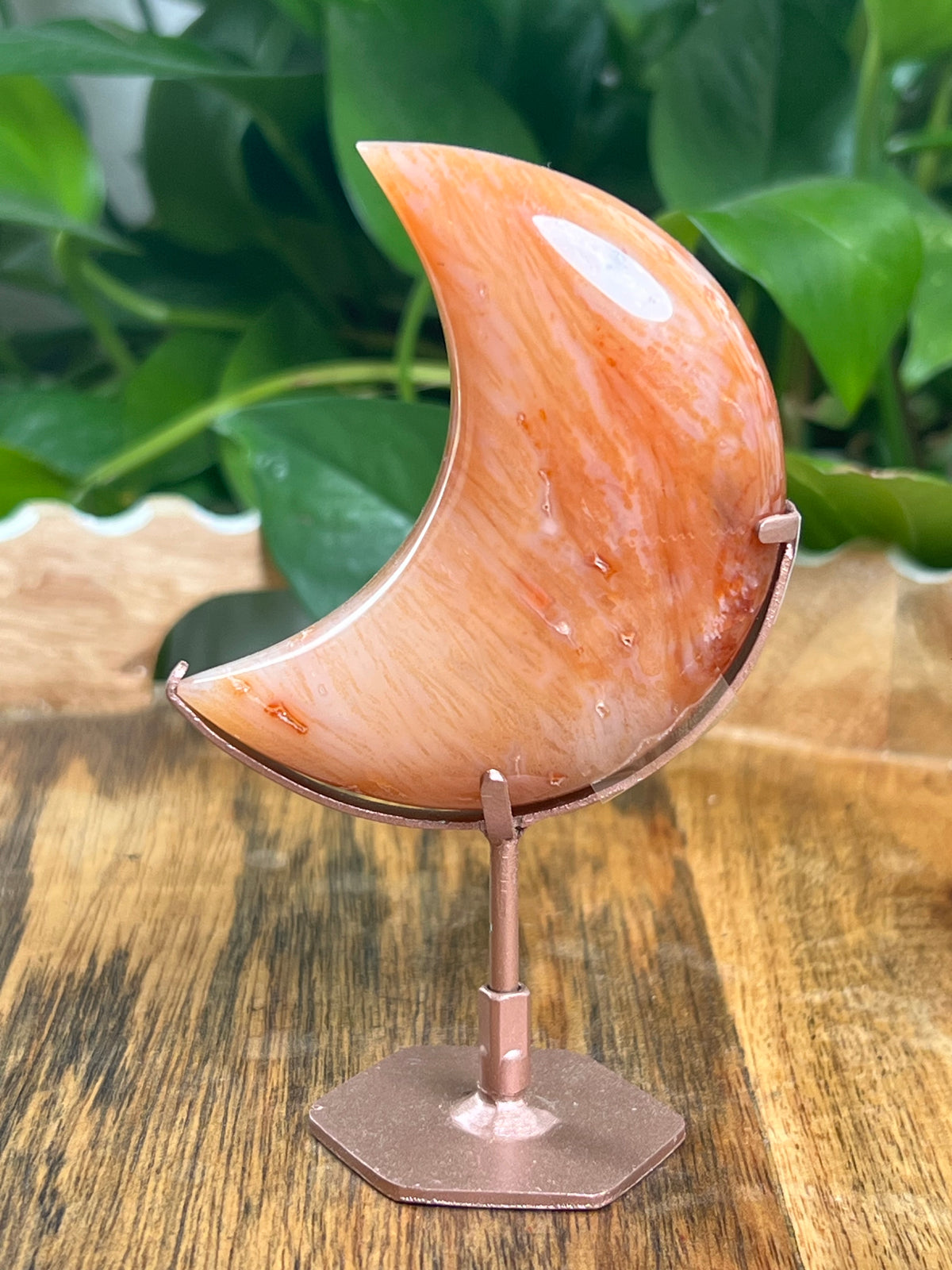 Carnelian Mini Puffy Moon: TC