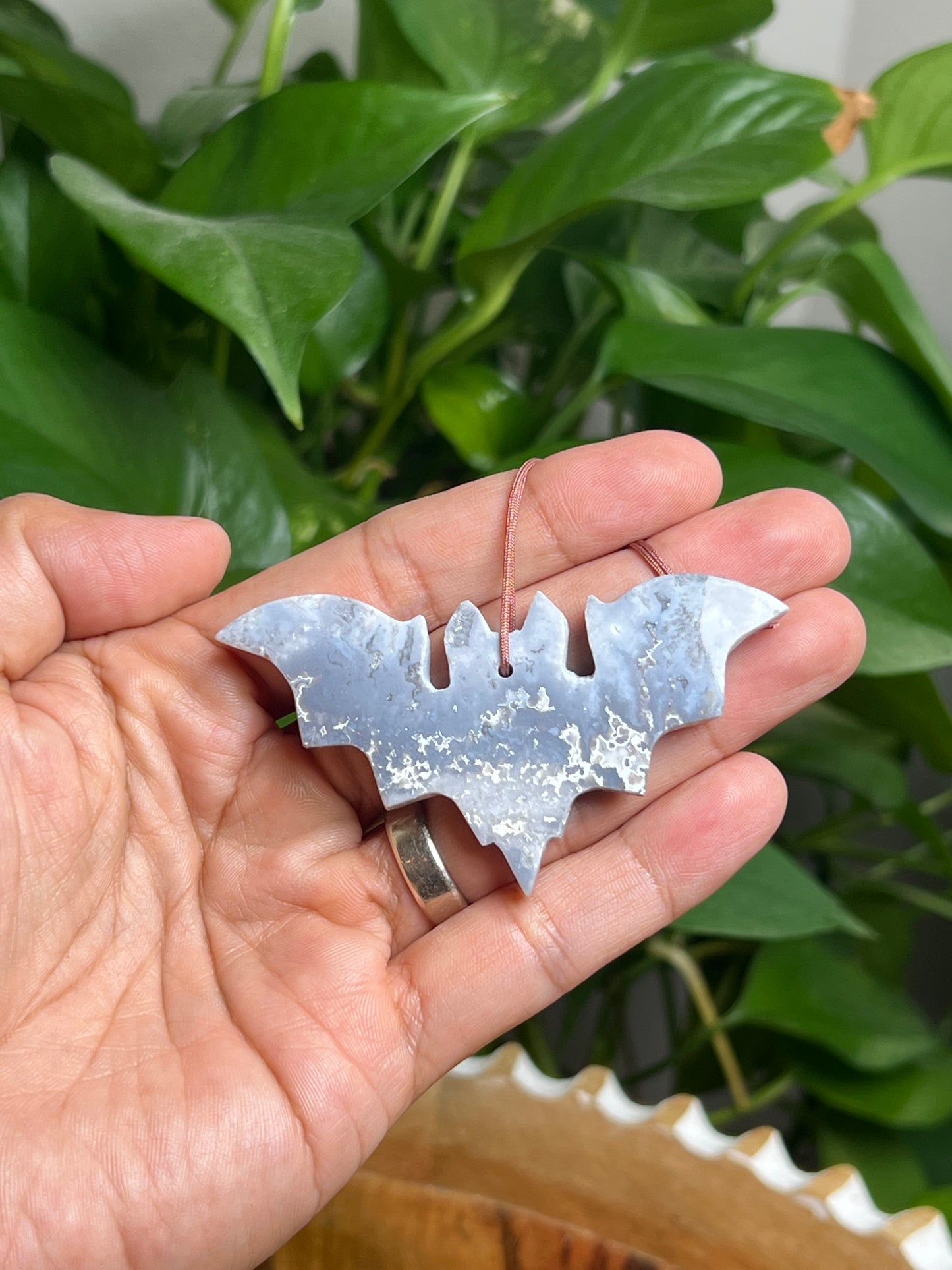 Blue Plume Agate Ornament Bat: Di