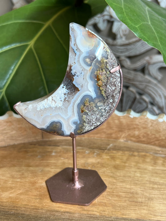 Scenic Moss Agate Moon