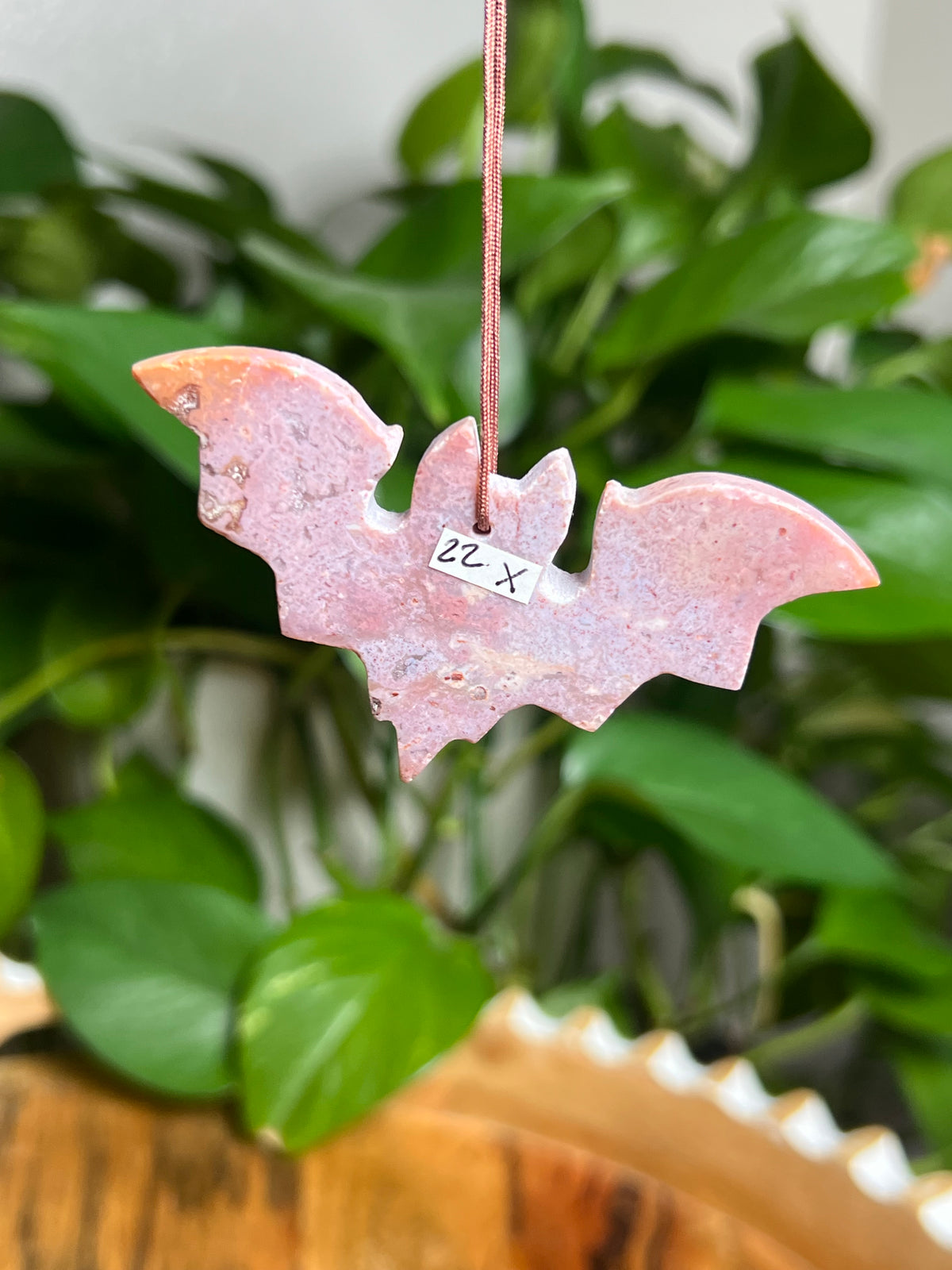 Carnelian Ornament Bat: X