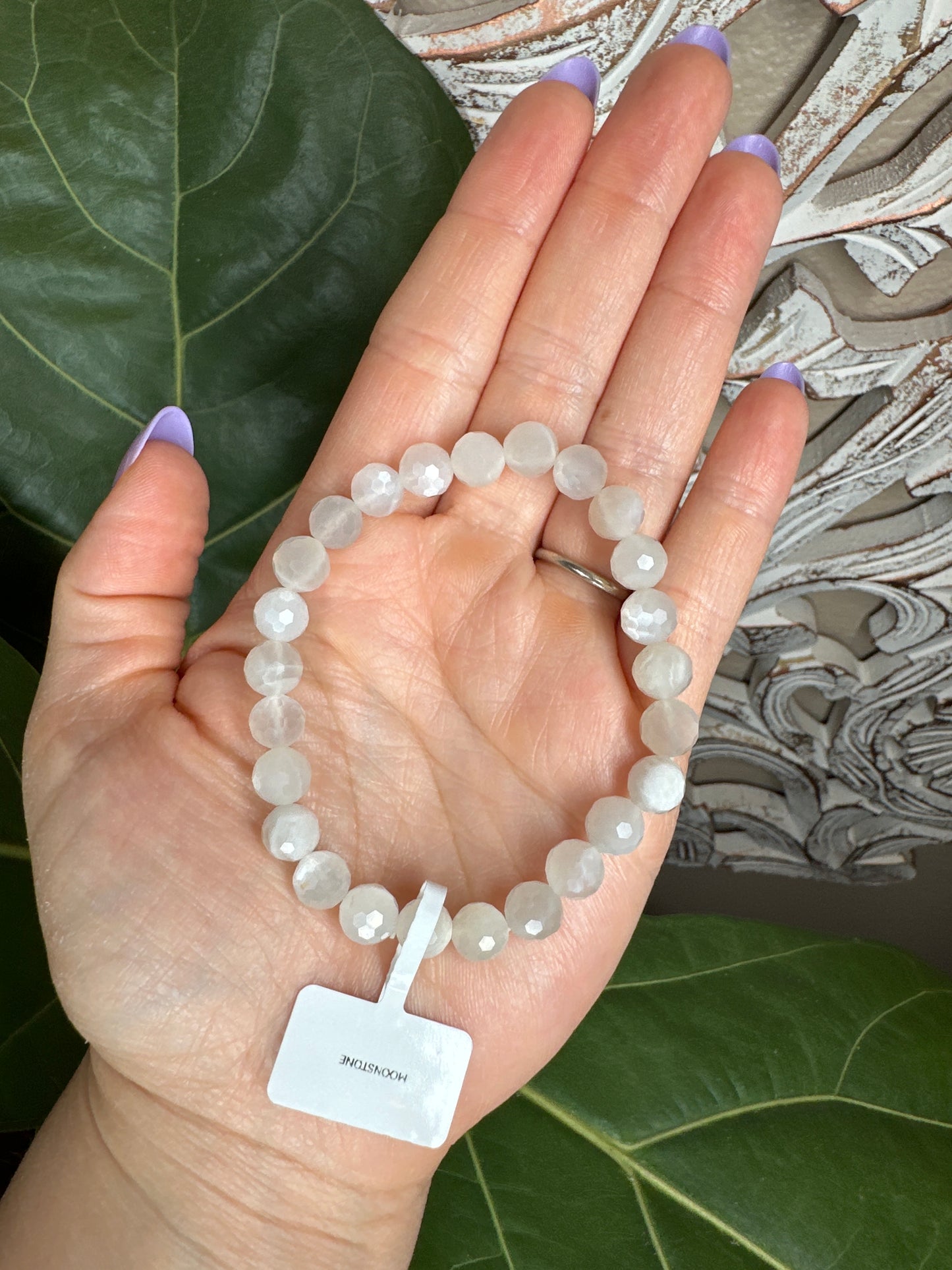 Facetes Moonstone Beaded Bracelet (8mm)