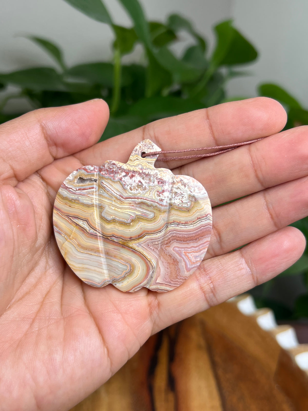 Crazy Lace Agate Ornament Pumpkin: PT
