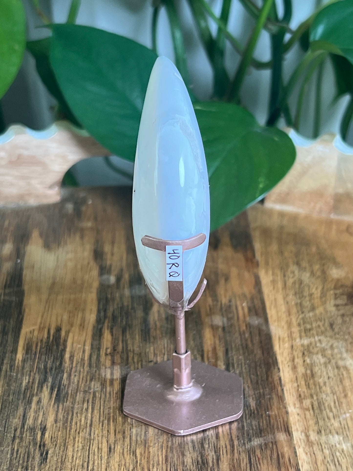White Plume Agate Moon: RQ