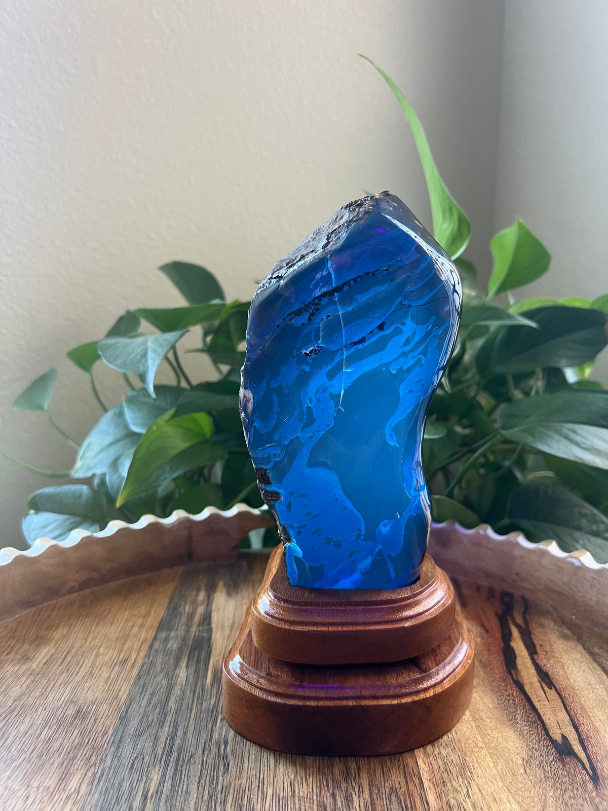 Blue Amber Freeform: G