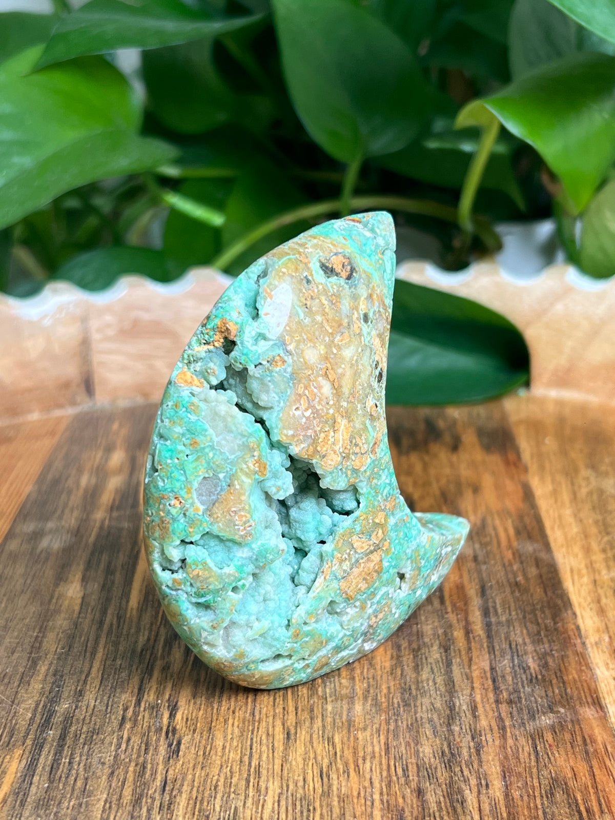 Smithsonite Self Standing Moon: PC
