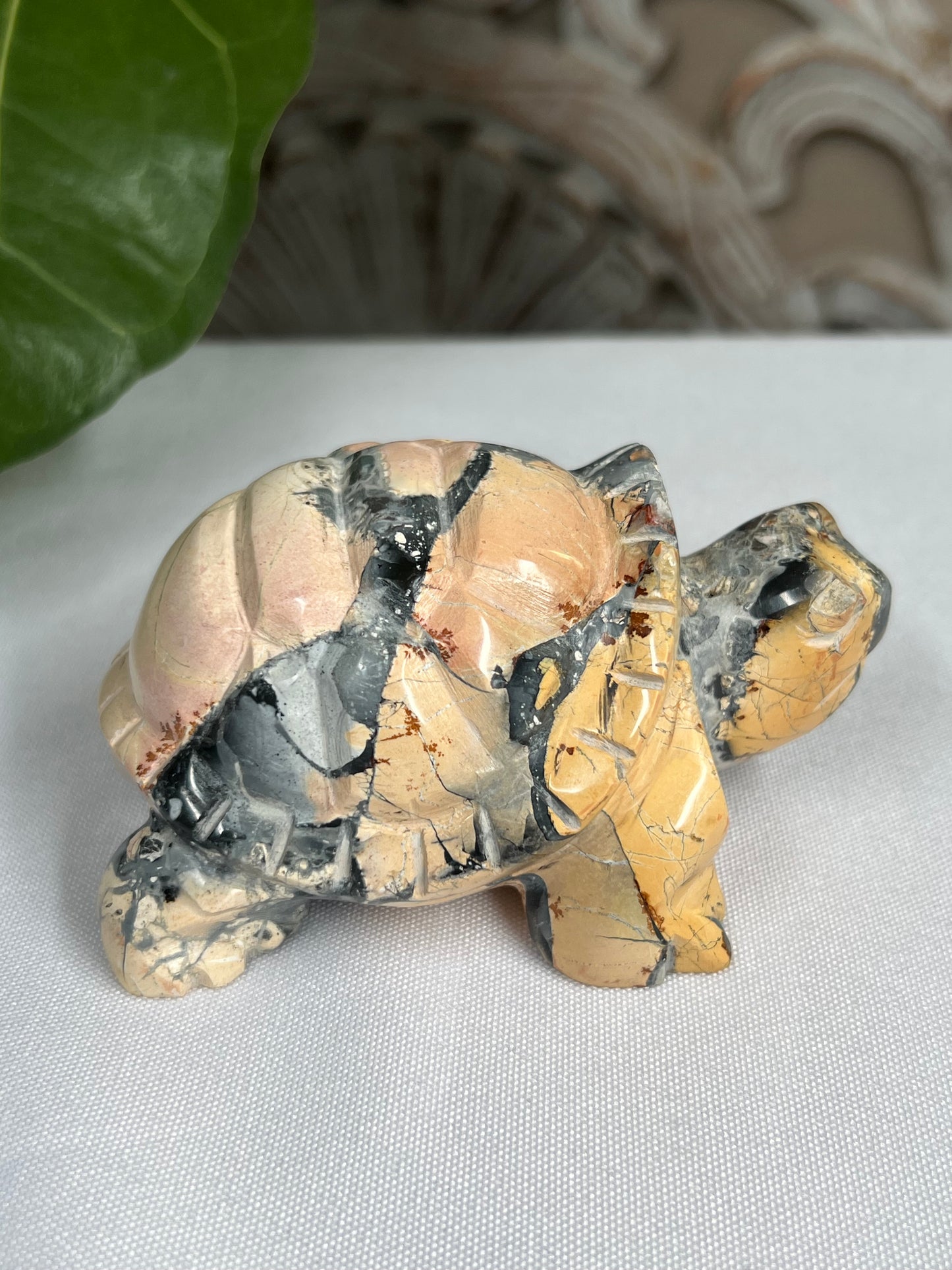 Maligano Turtle carving