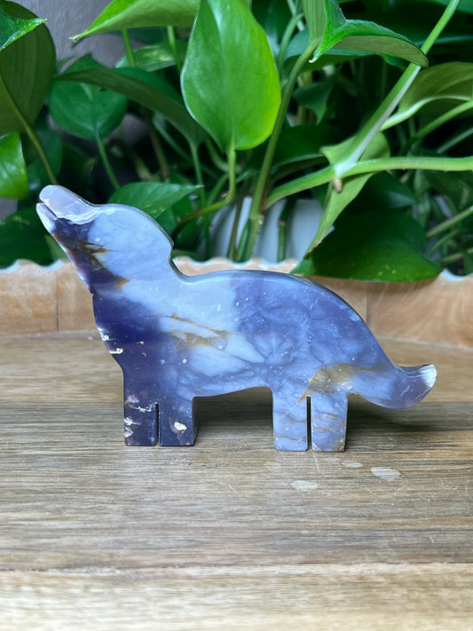 Purple Chalcedony Wolf: PB
