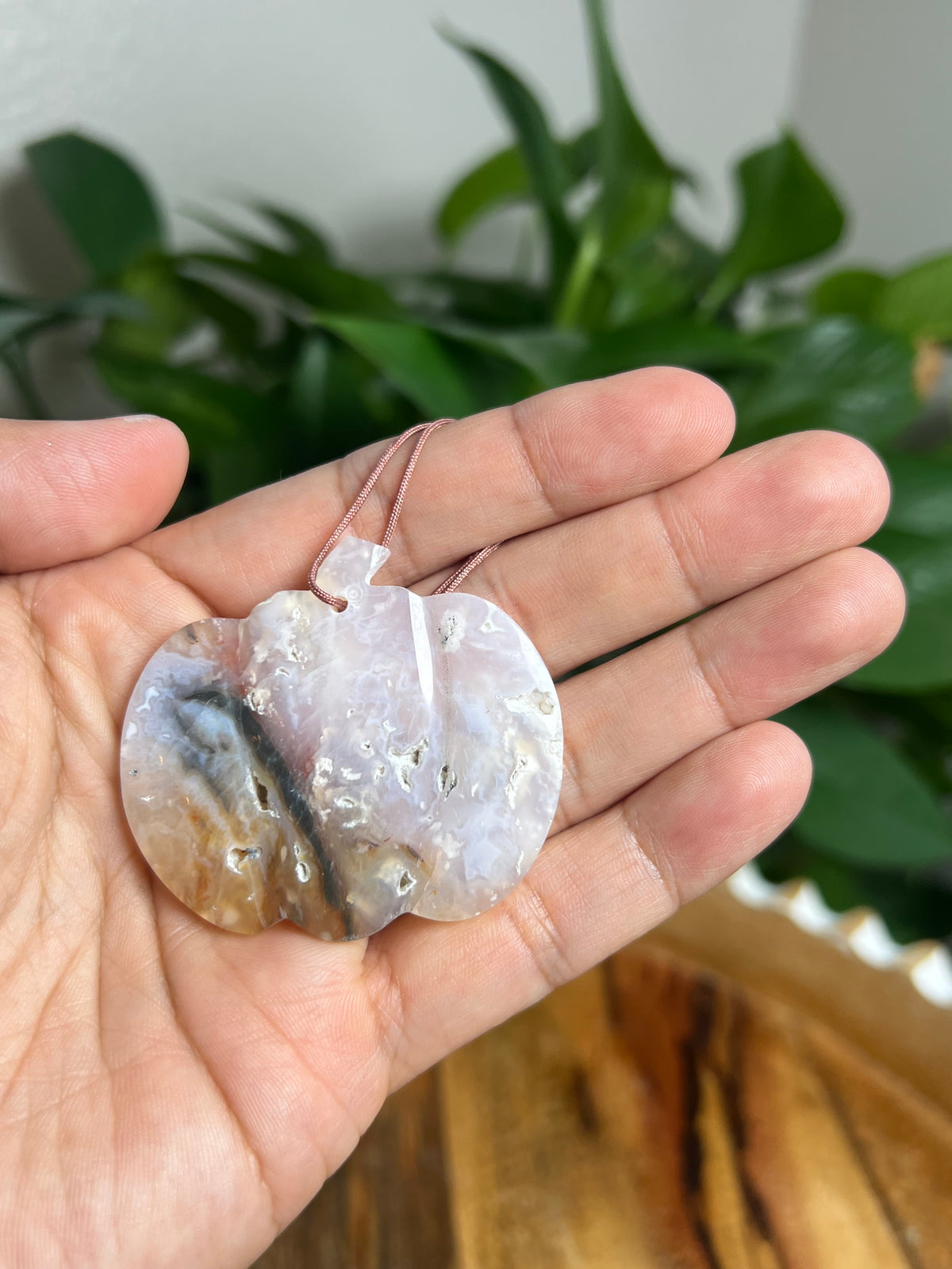 Rainbow Plume Agate Ornament Pumpkin: KU