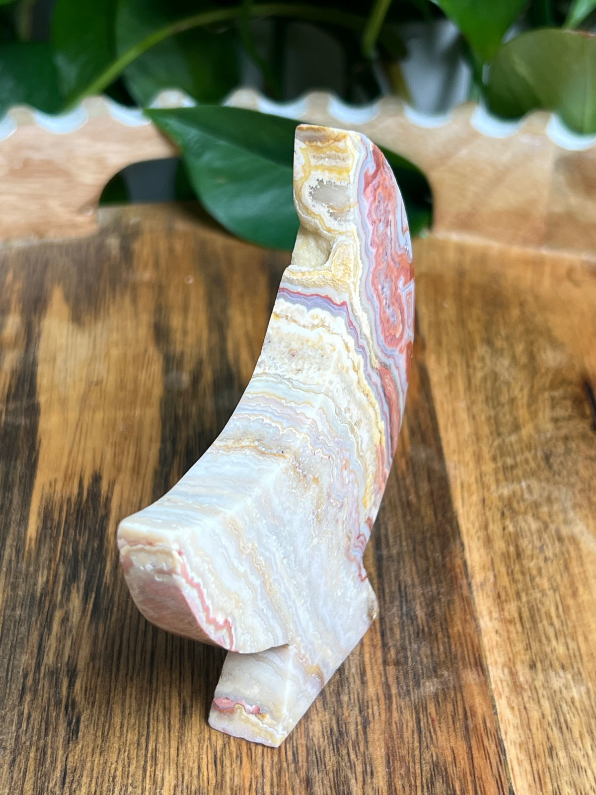 Crazy Lace Agate Self Standing Moon: CA