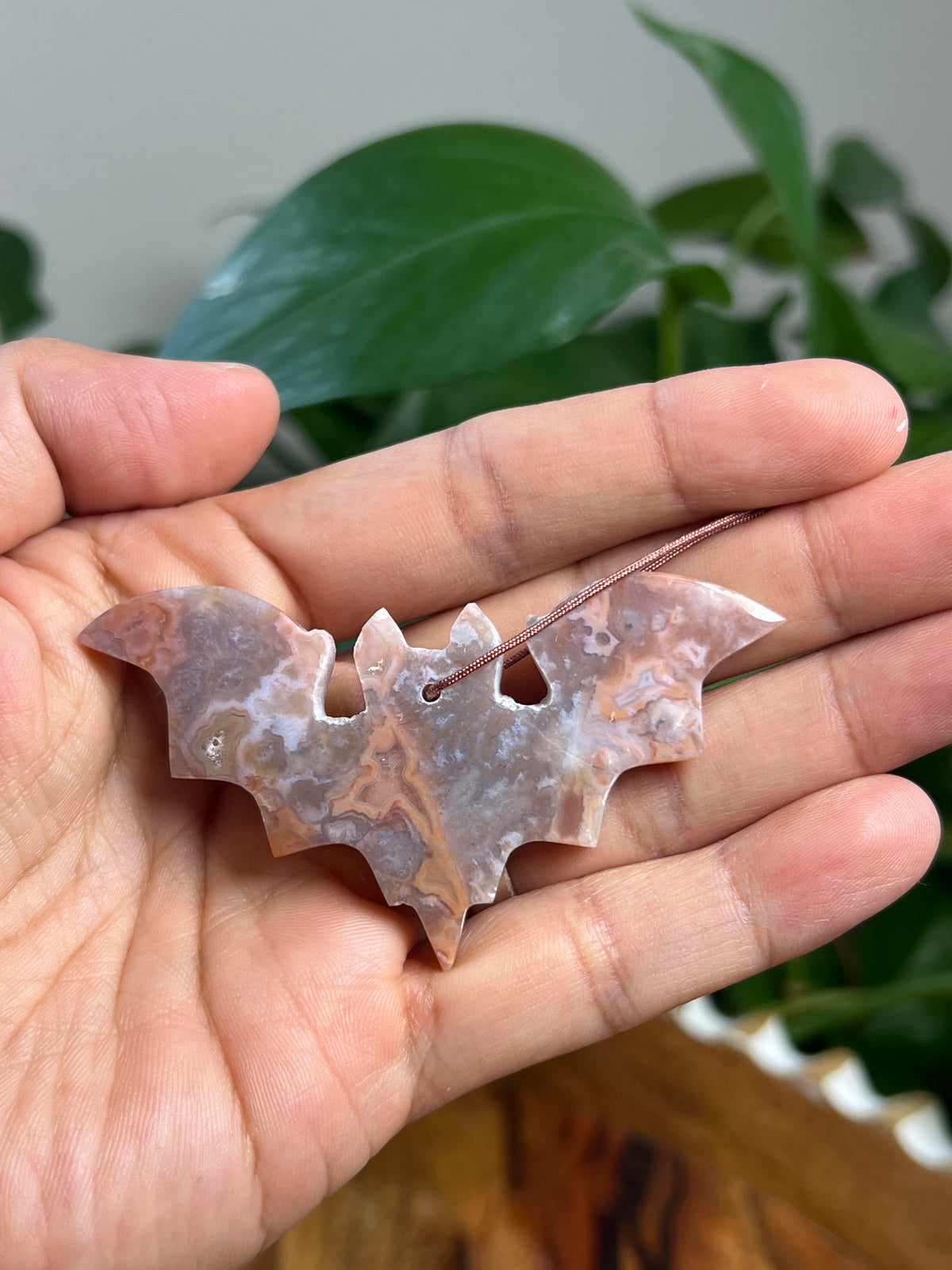 Sumatra Plume Agate Ornament Bat: WD