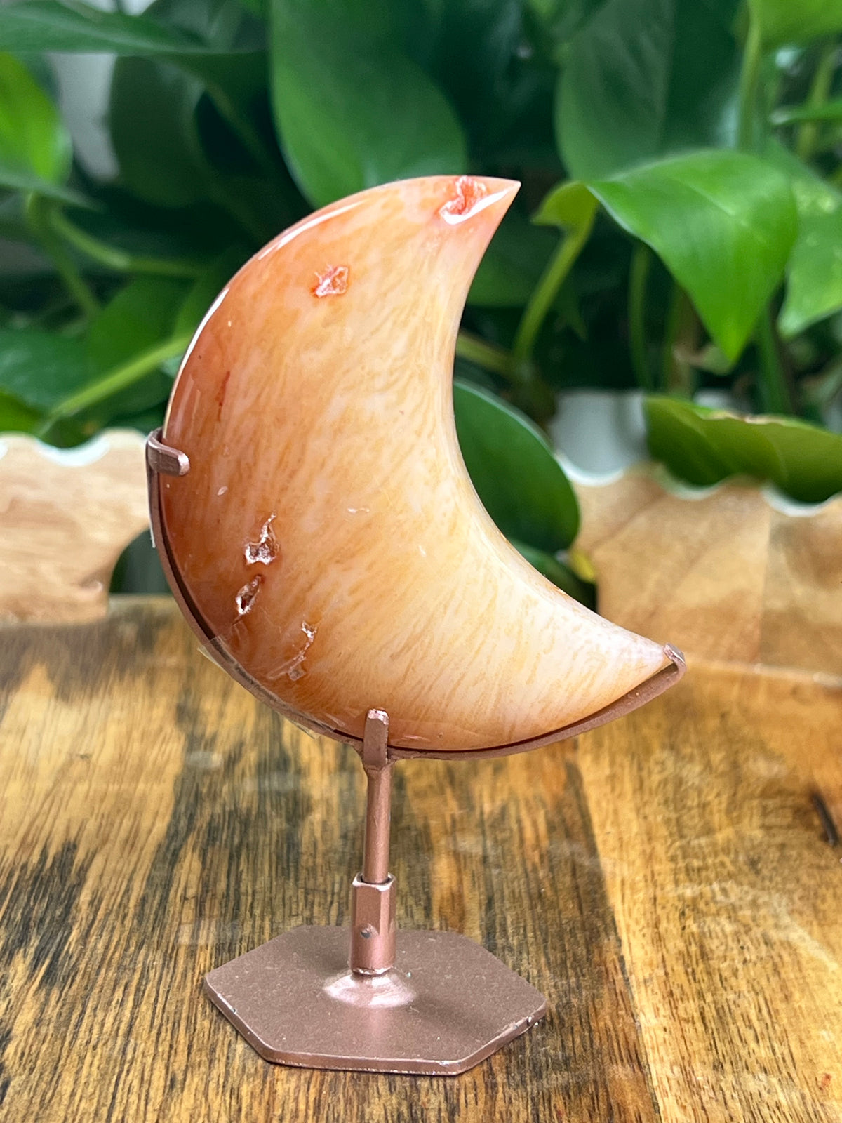 Carnelian Mini Puffy Moon: TB