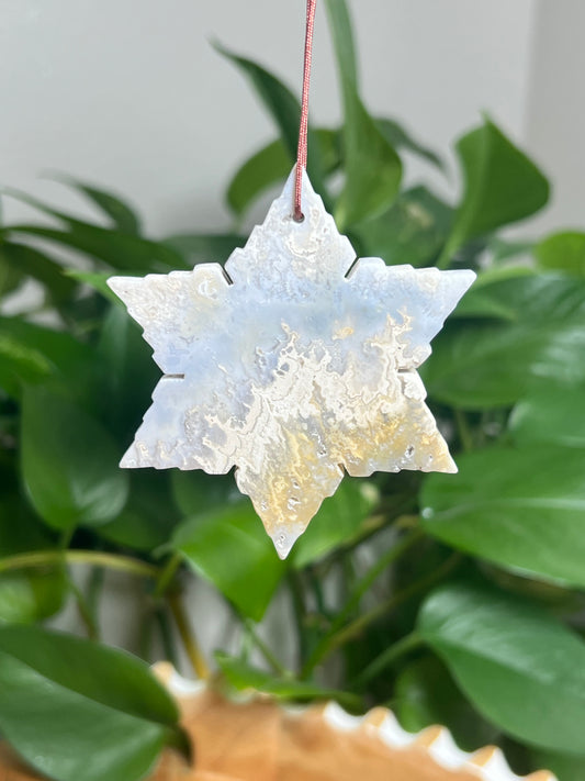 Blue Plume Agate Ornament Snowflake: I