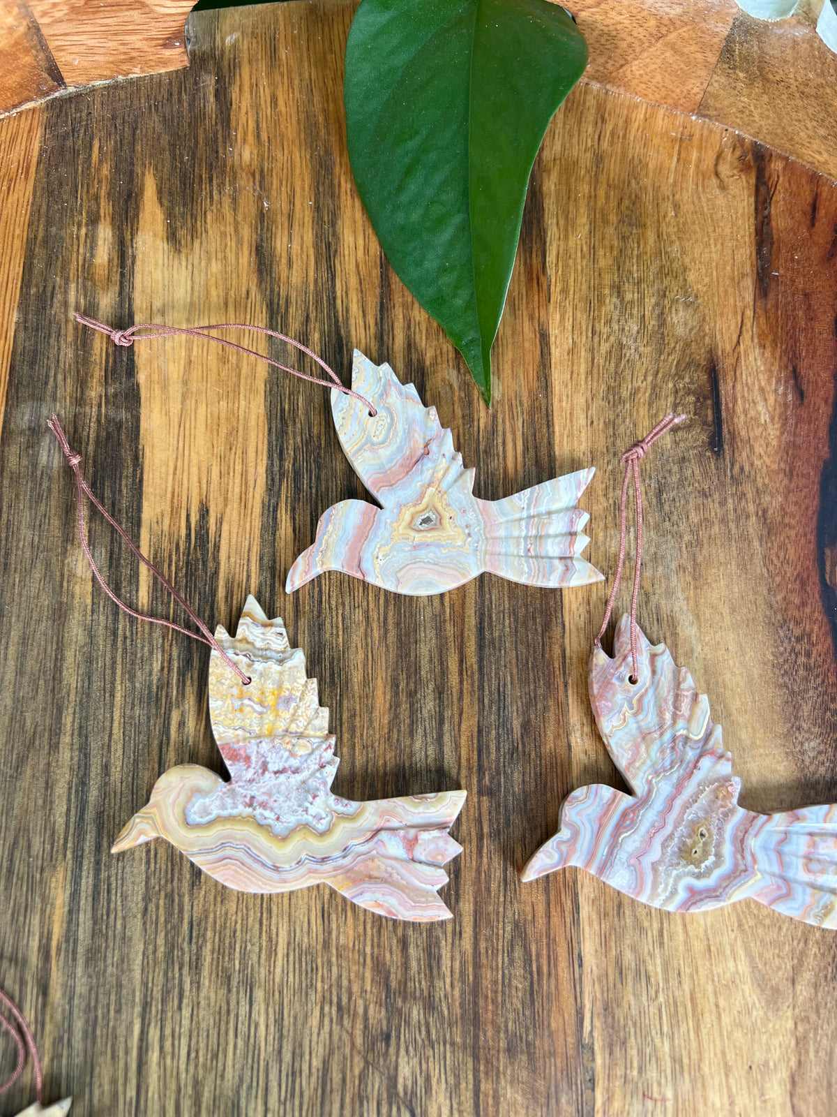 Crazy Lace Agate Hummingbird Ornaments