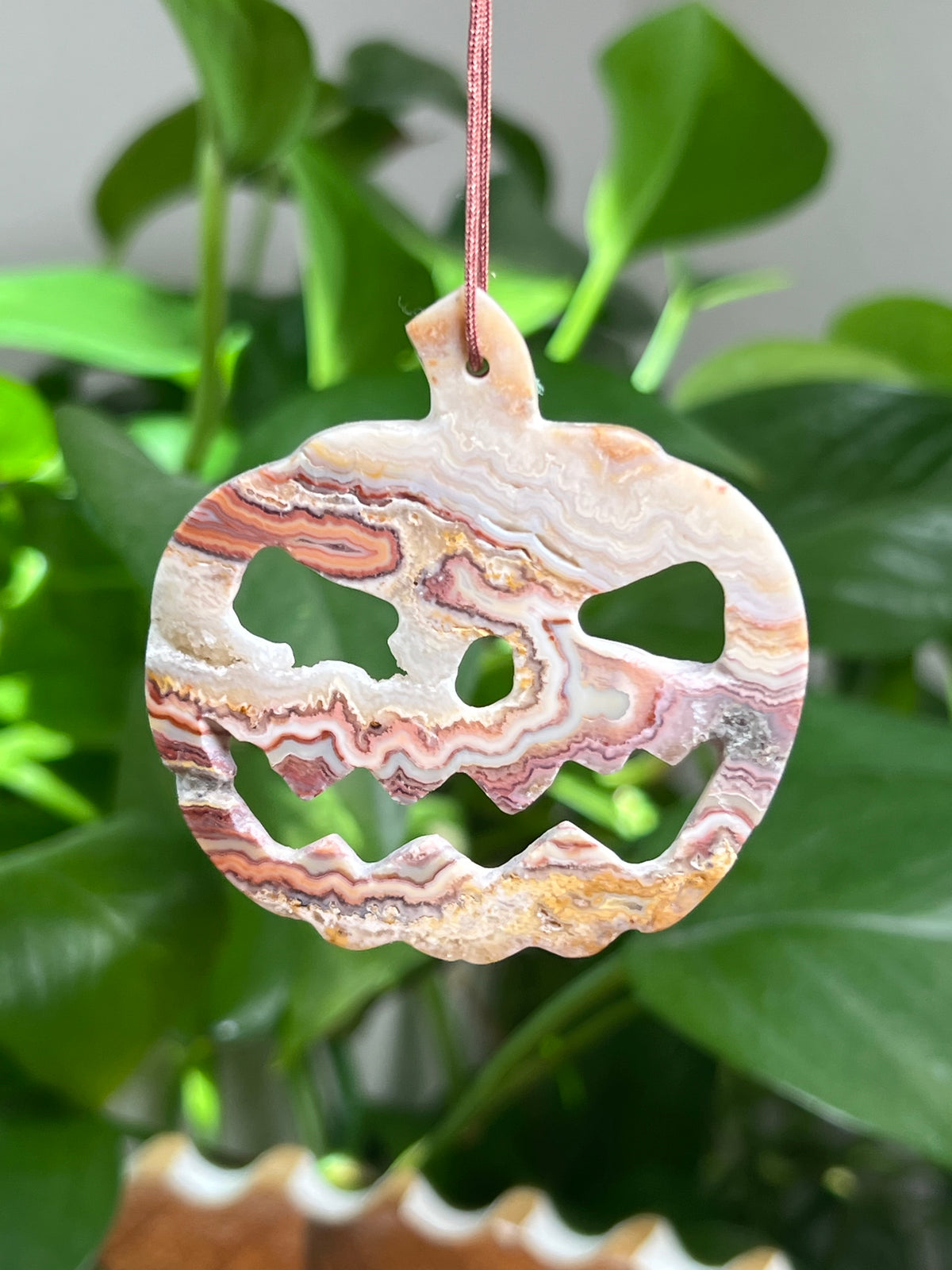 Crazy Lace Agate Ornament Pumpkin:  PD