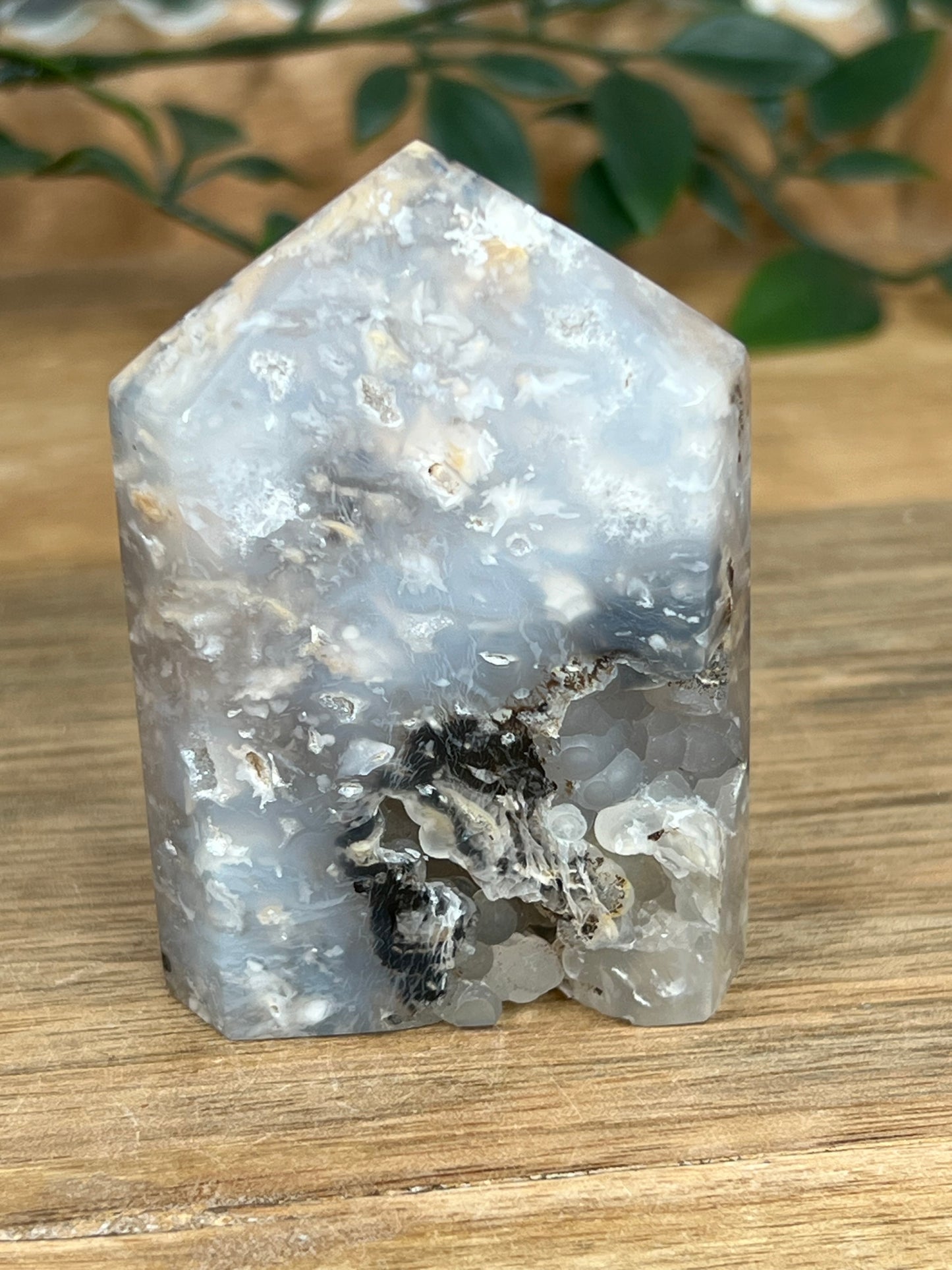 Dendritic Tiger Agate Tower