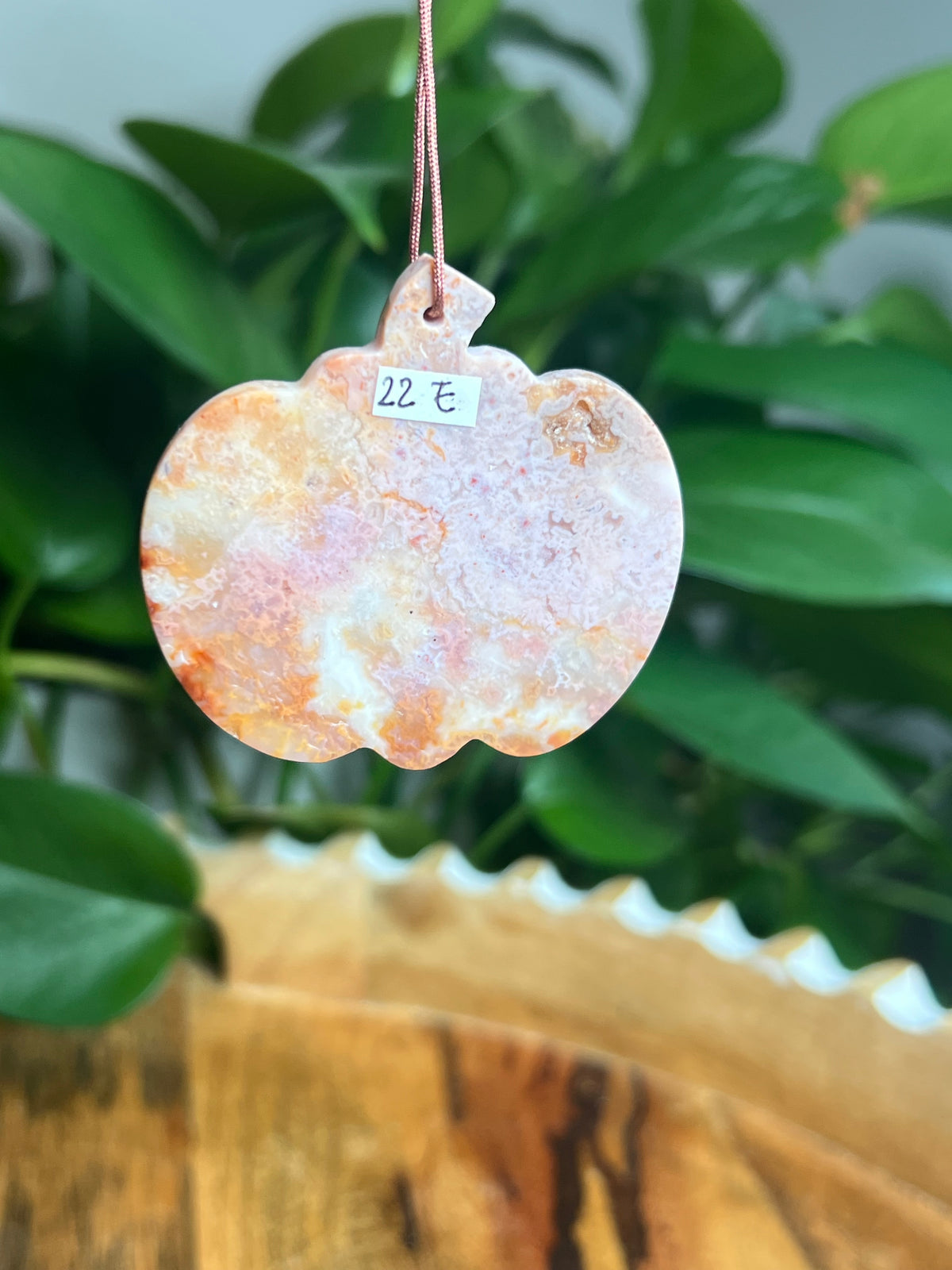 Carnelian Ornament Pumpkin: E
