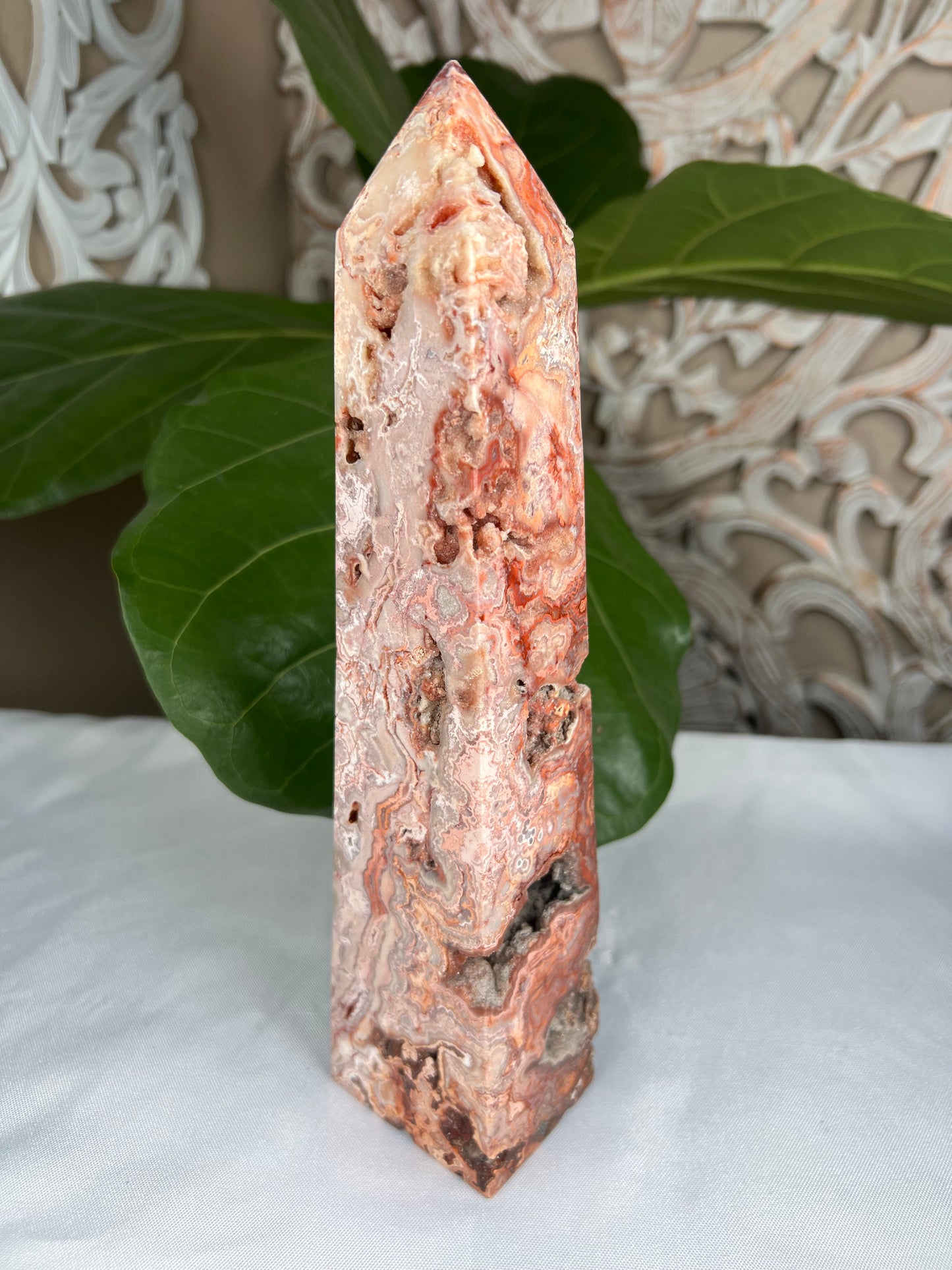 Cray Lace Agate Tower