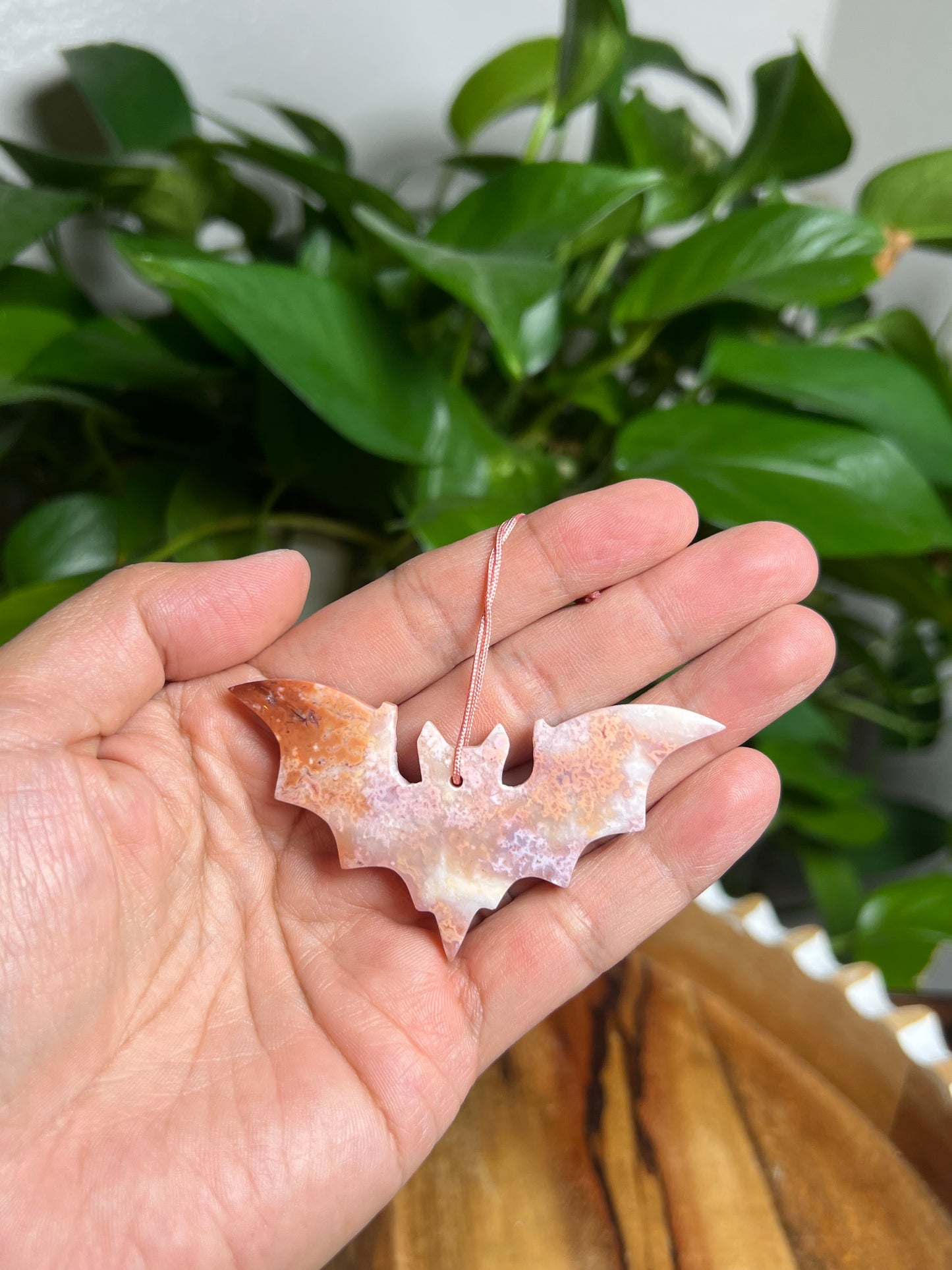 Carnelian Ornament Bat: AA