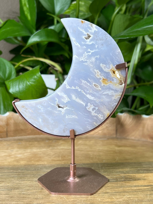 Winter Plume Agate Moon