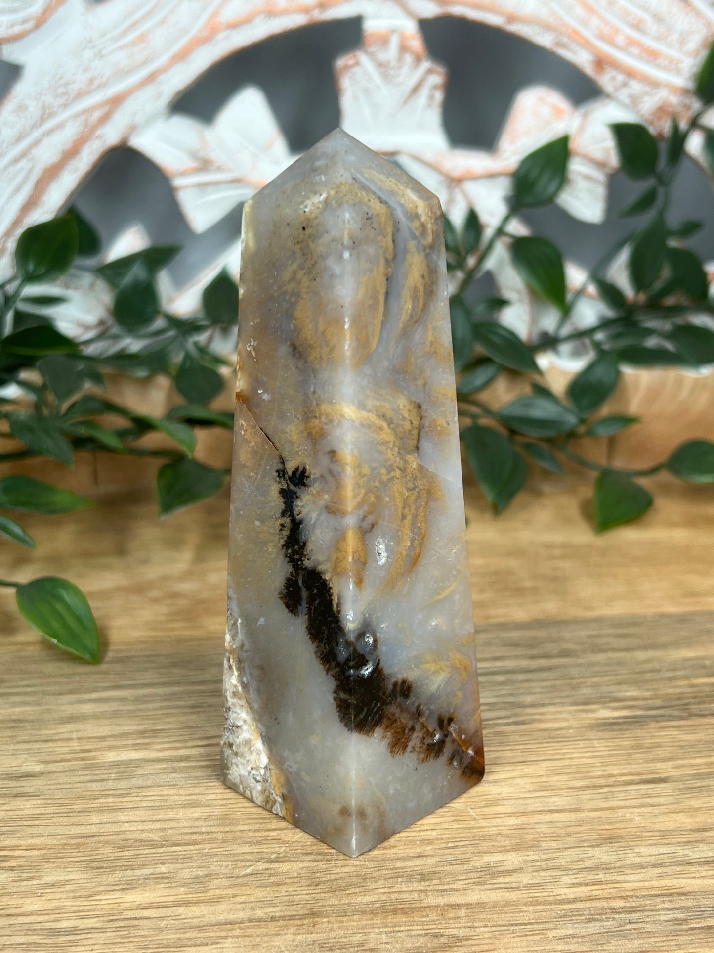Dendritic Tiger Agate Tower