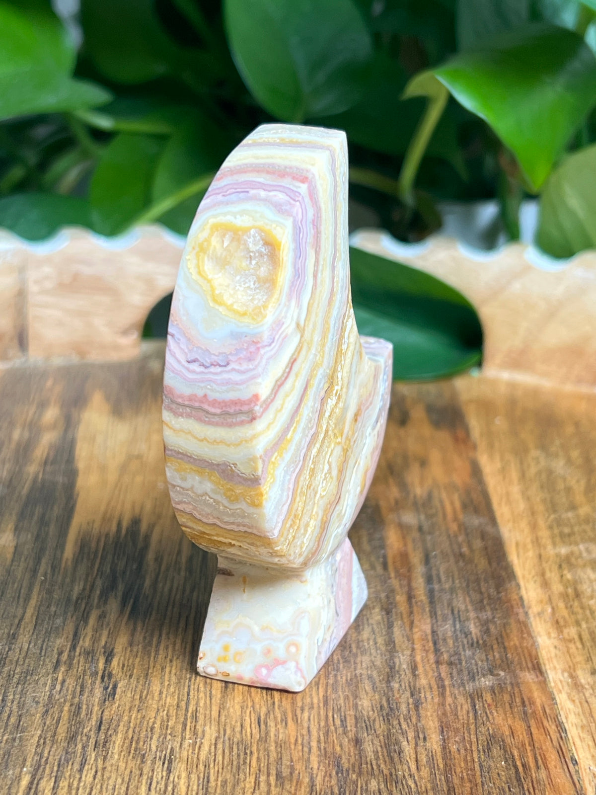 Crazy Lace Agate Self Standing Moon: KL