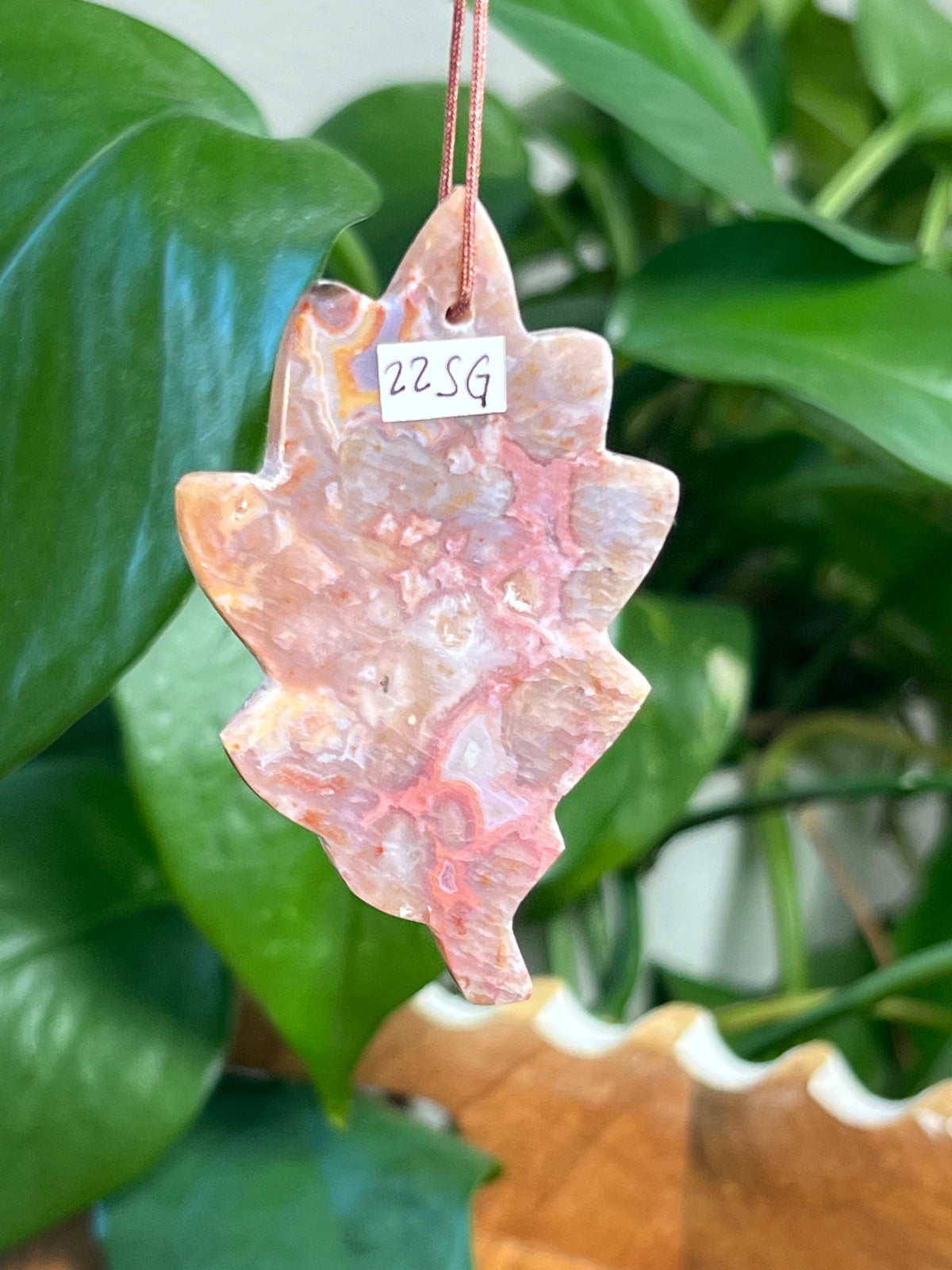 Sumatra Plume Agate Leaf Ornaments