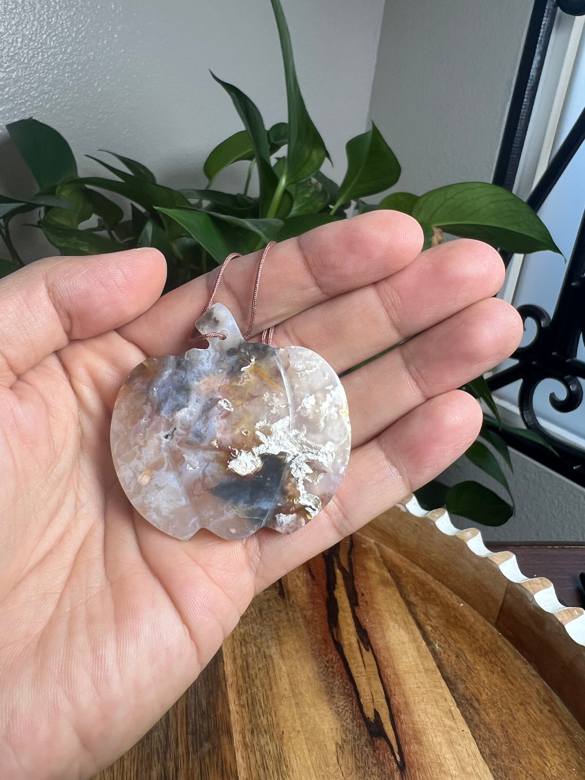 Rainbow Plume Agate Ornament Pumpkin: KR