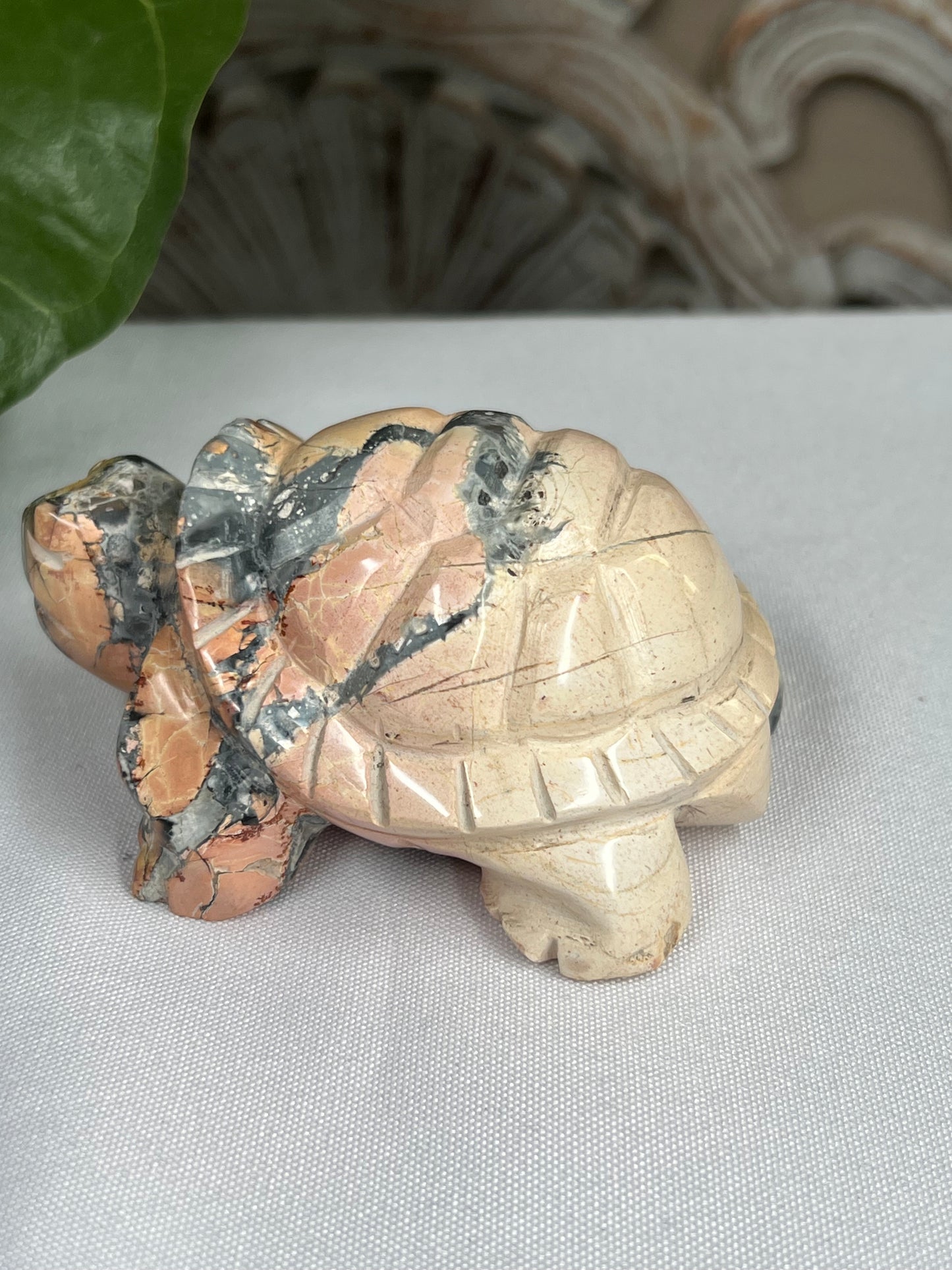 Maligano Turtle carving