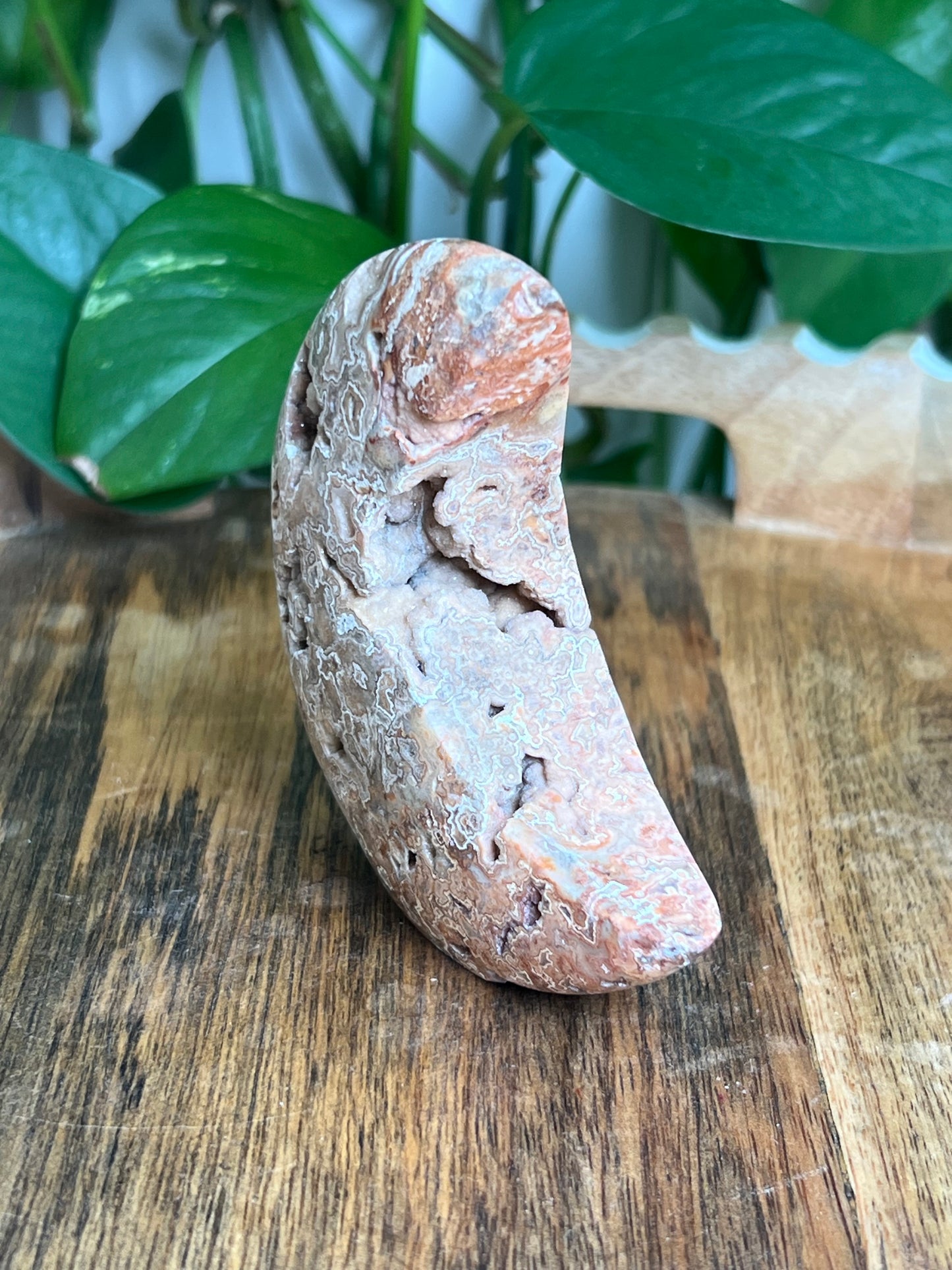 Crazy Lace Agate Self-Standing Moon: MC