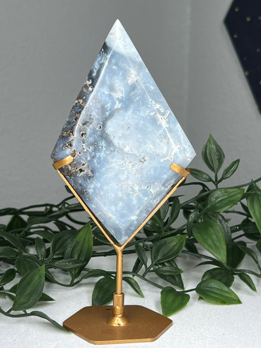 Blue Plume Agate Diamond